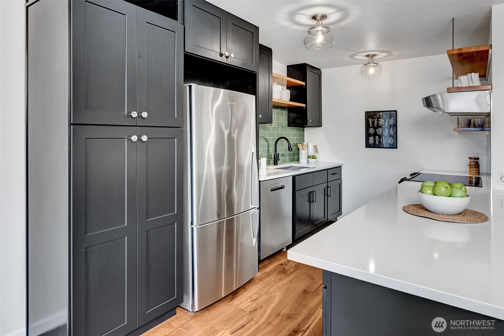 500 W Olympic Place Unit: 101