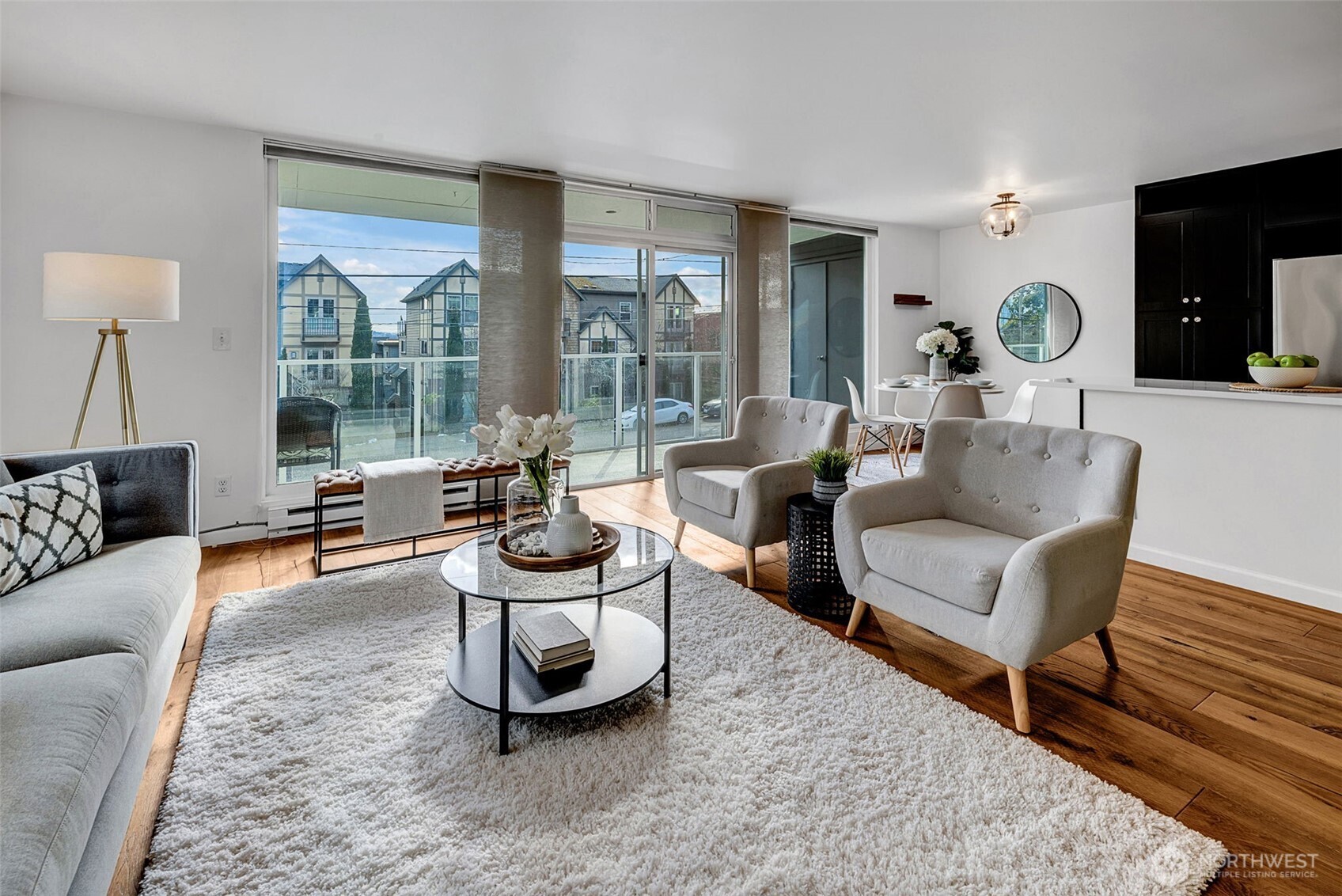 500 W Olympic Place Unit: 101