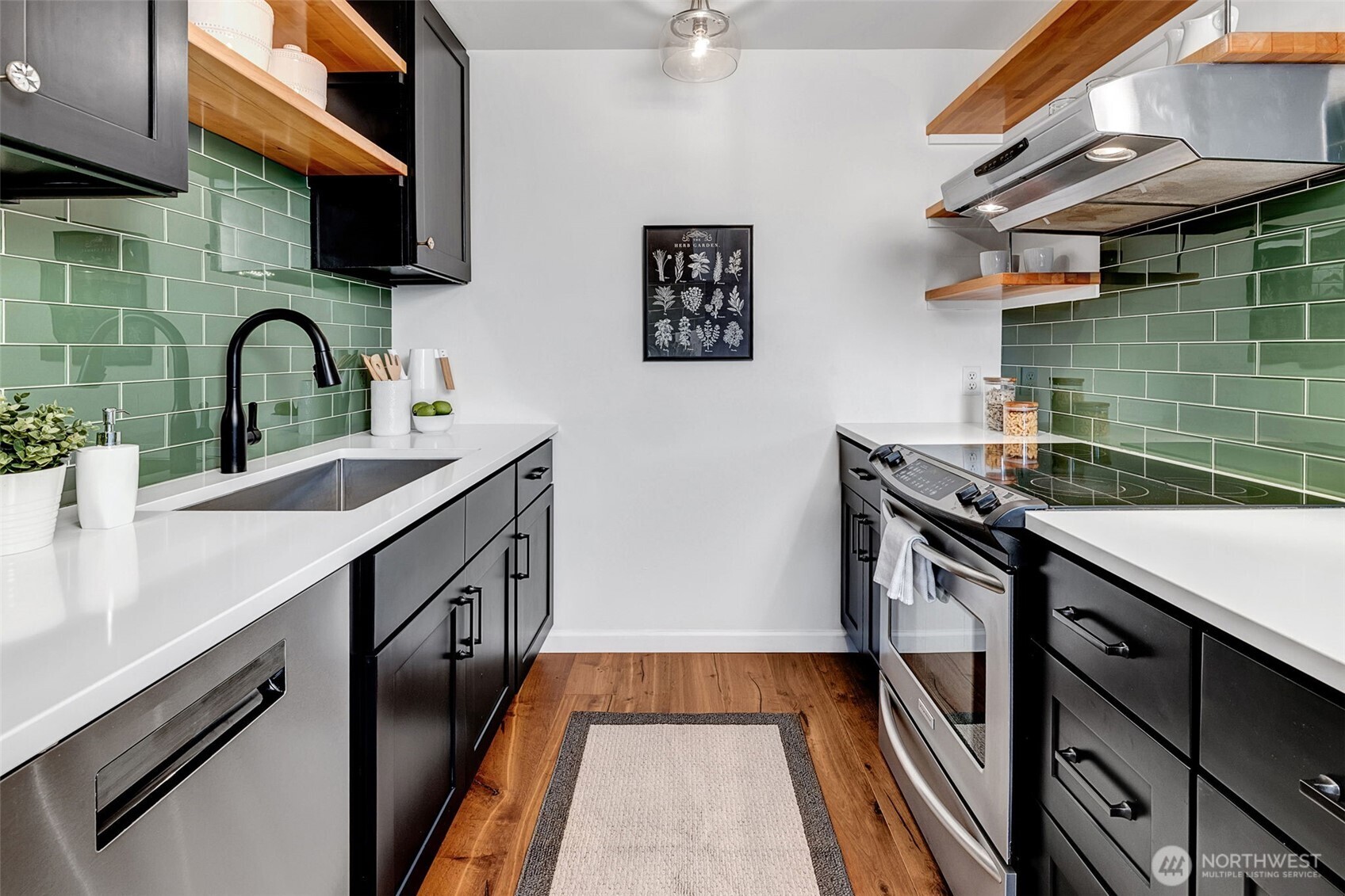 500 W Olympic Place Unit: 101