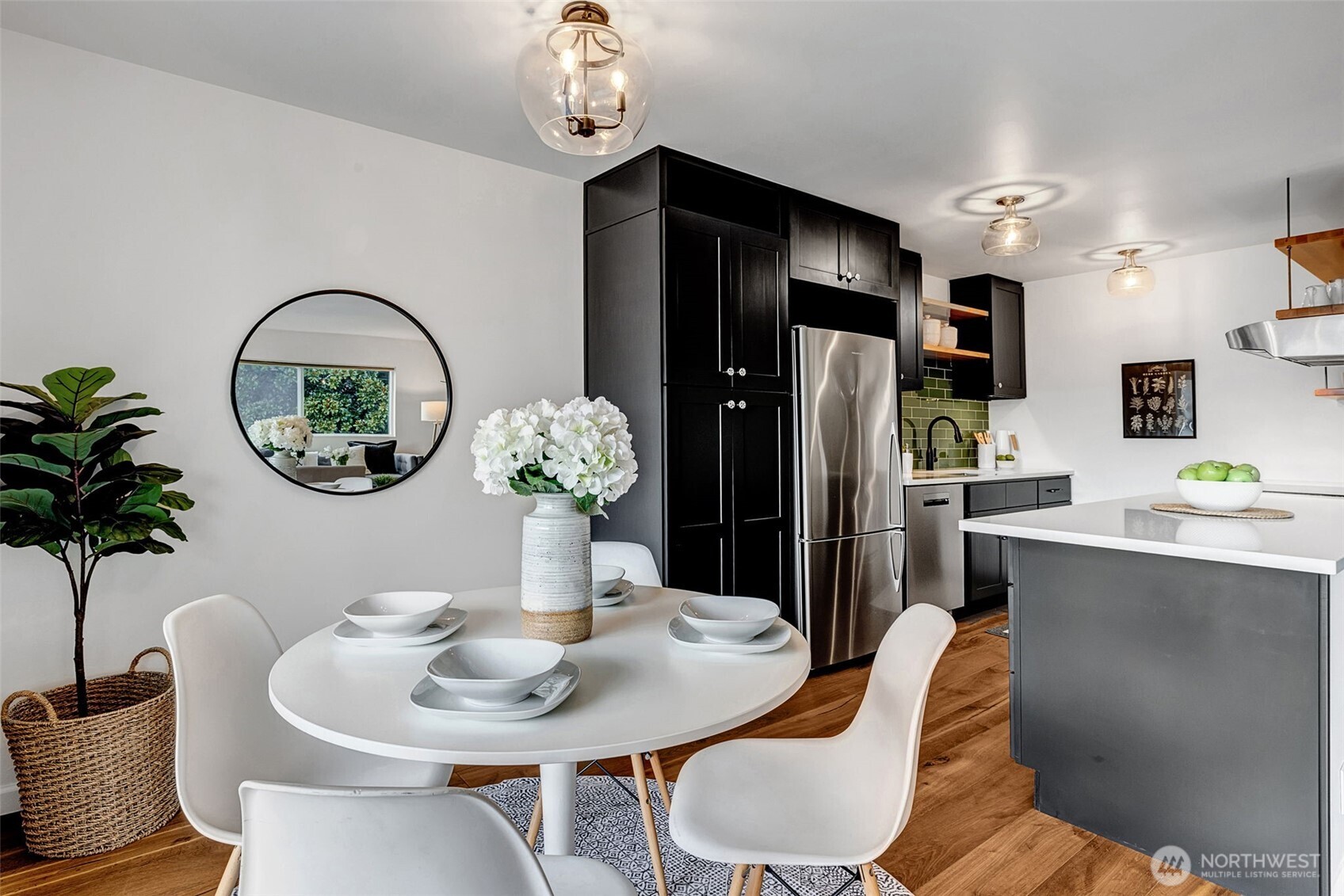 500 W Olympic Place Unit: 101