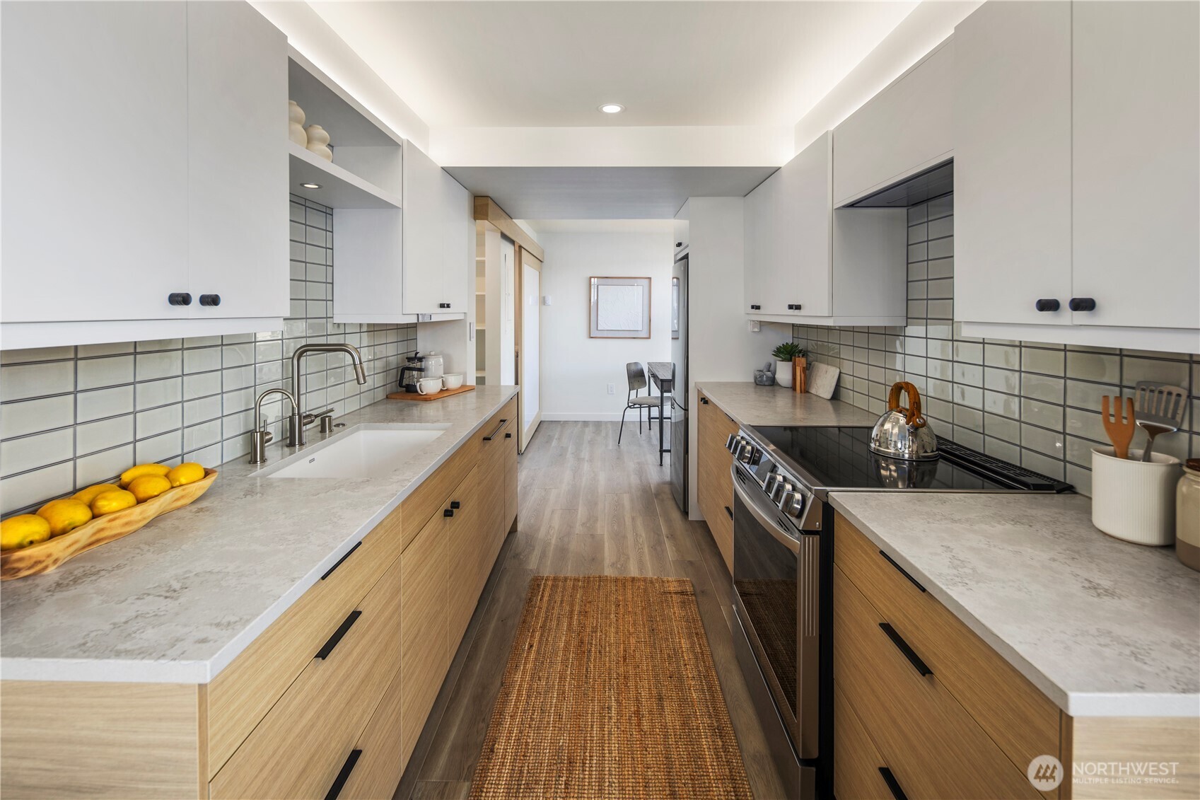 9717 NE Juanita Drive Unit: 301A