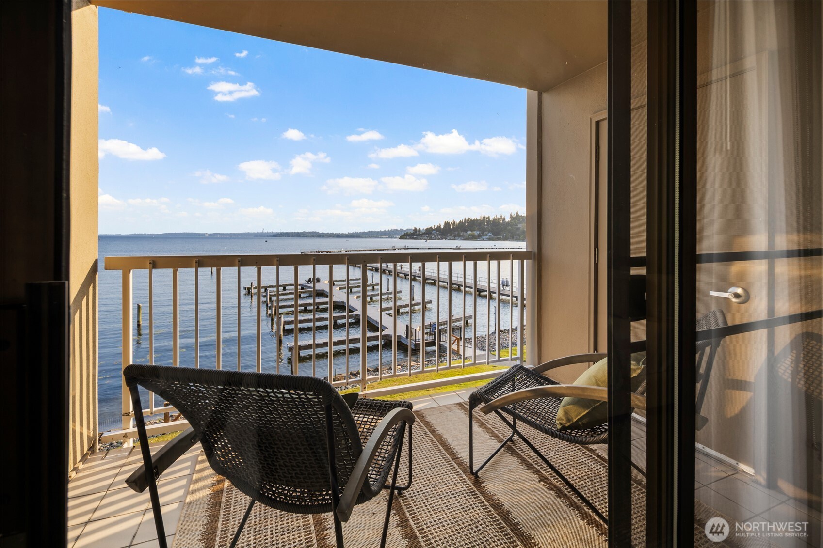 9717 NE Juanita Drive Unit: 301A