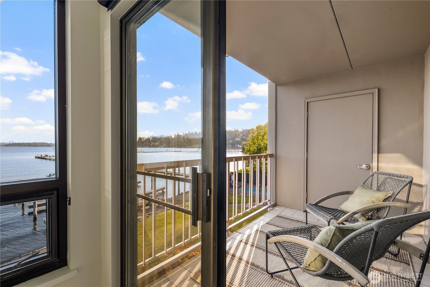 9717 NE Juanita Drive Unit: 301A