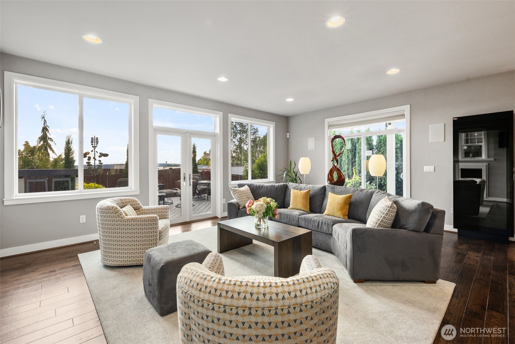 6511 108th Avenue NE Unit: 3