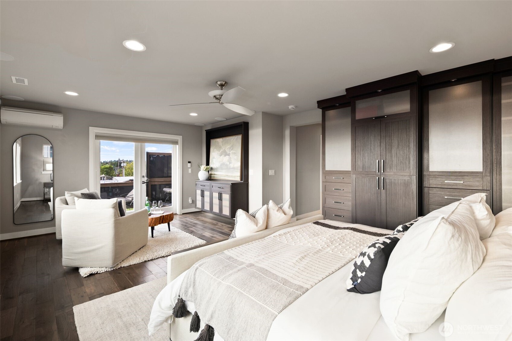 6511 108th Avenue NE Unit: 3