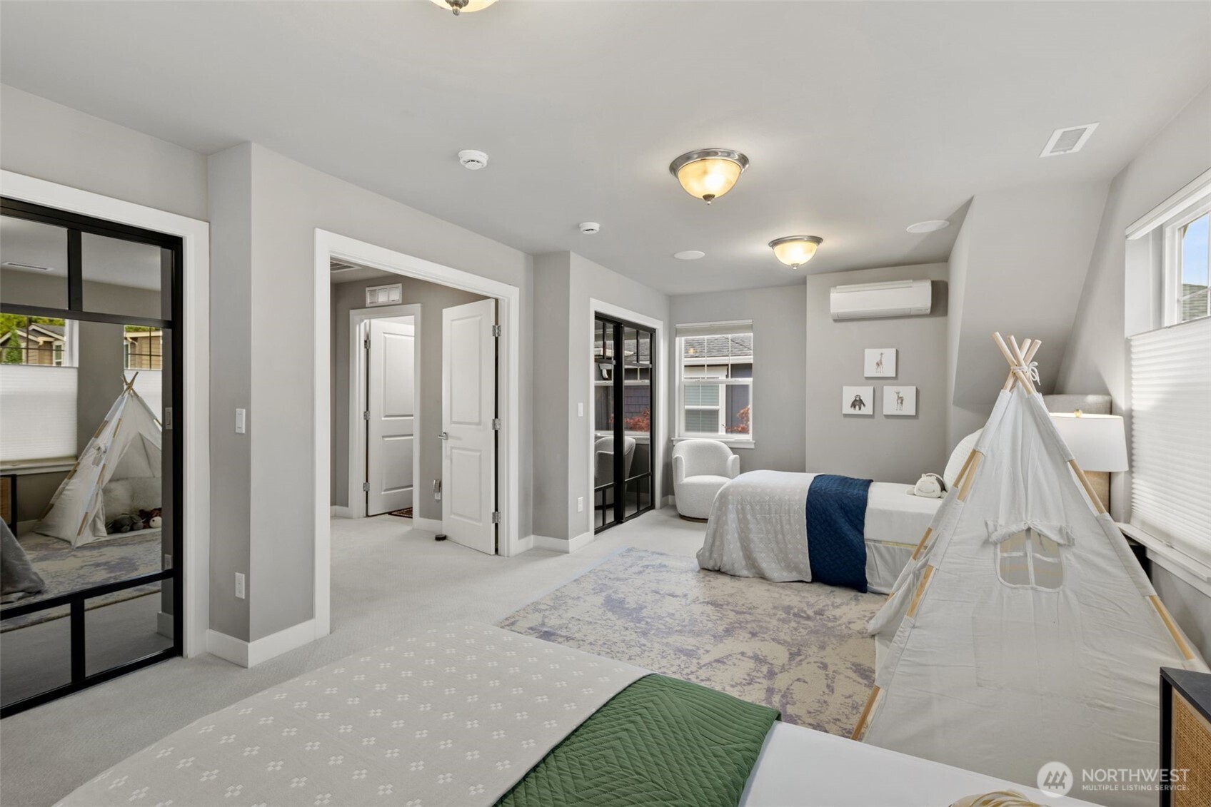 6511 108th Avenue NE Unit: 3