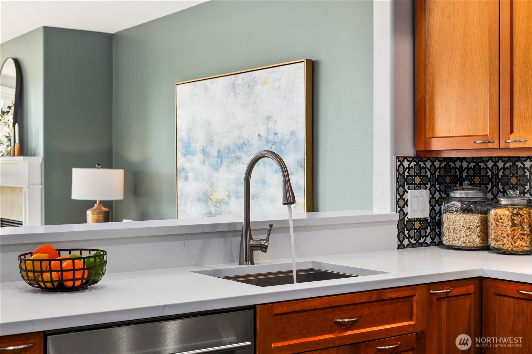 225 4th Avenue Unit: A504