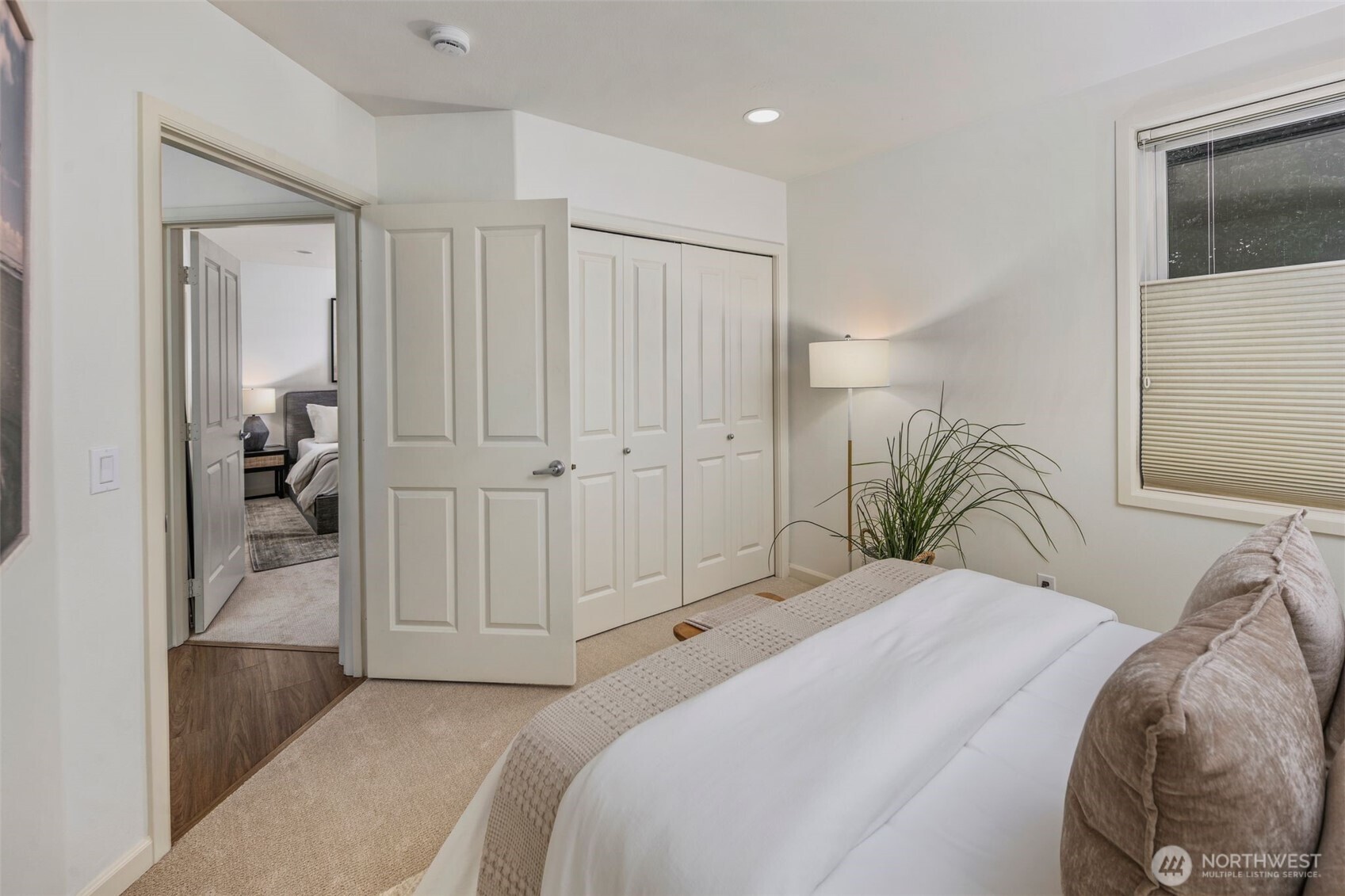 225 4th Ave Unit: A209