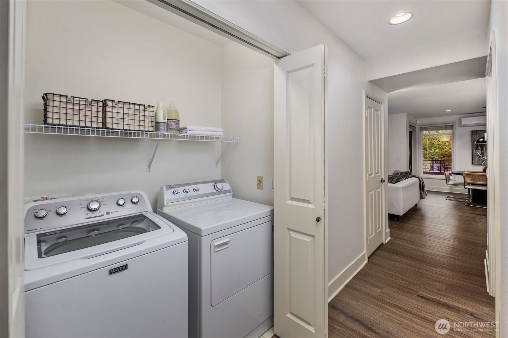 225 4th Ave Unit: A209