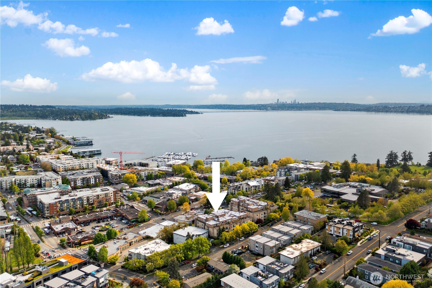 225 4th Ave Unit: A209