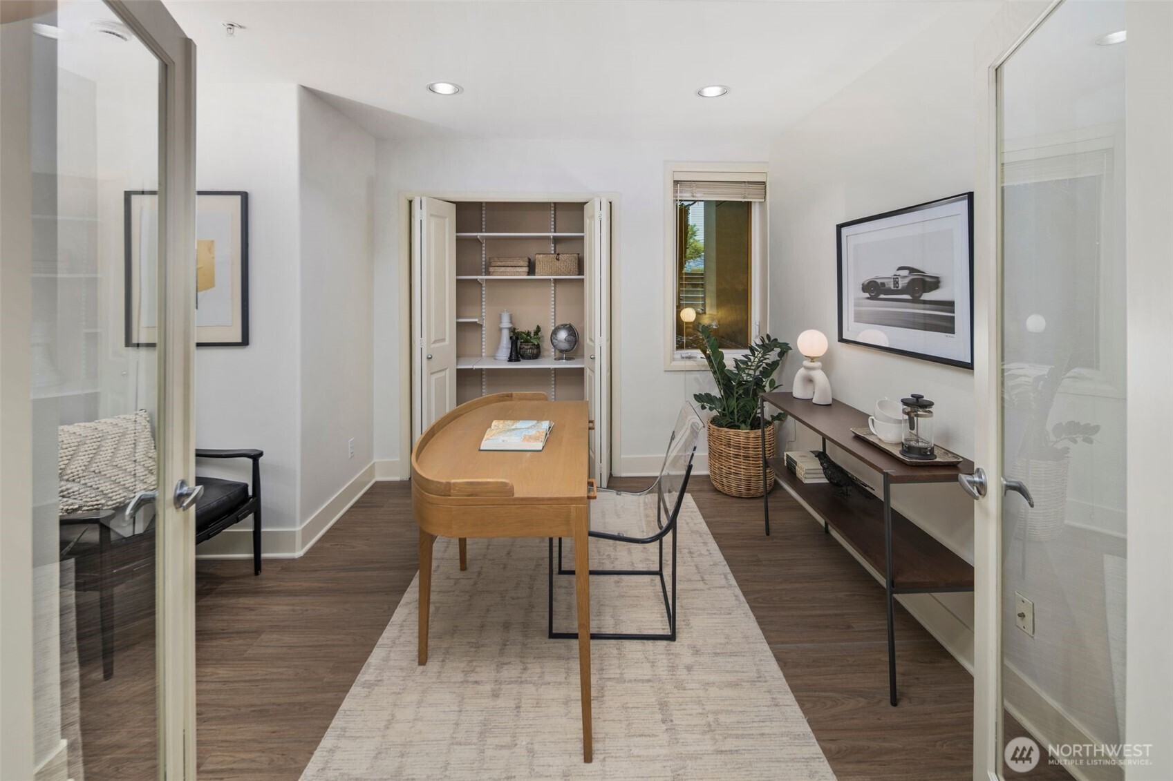 225 4th Ave Unit: A209