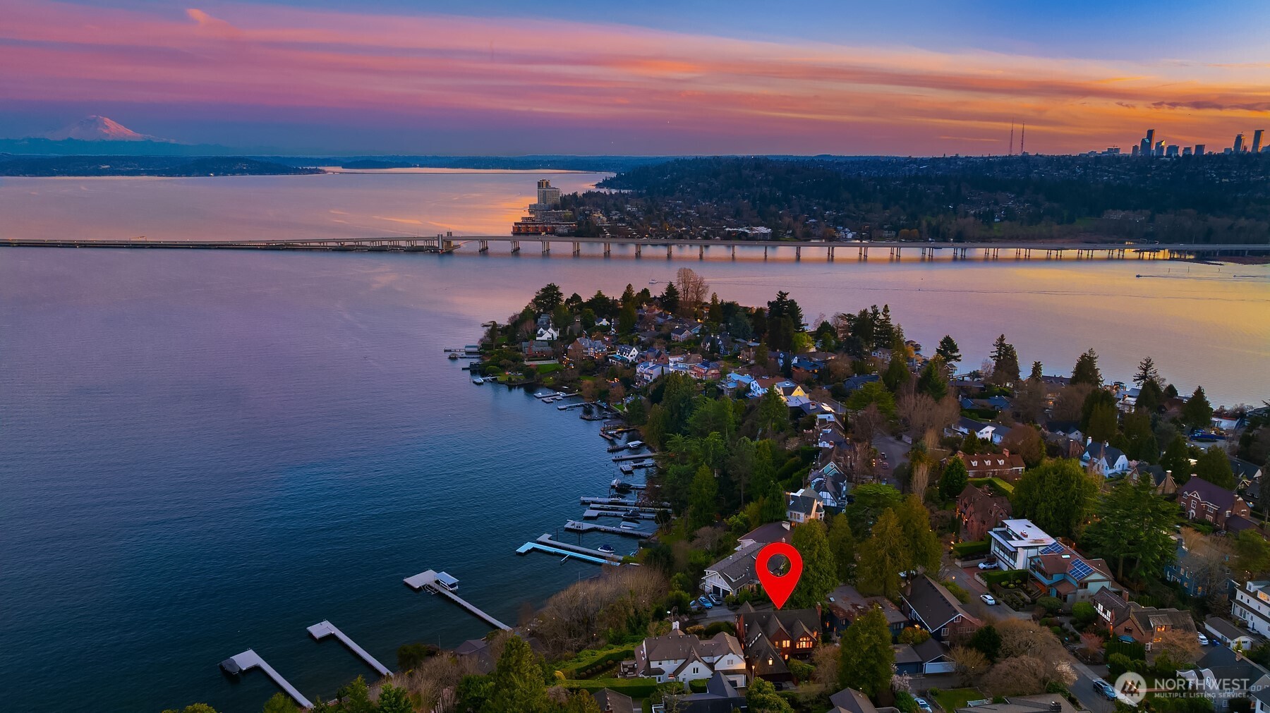 3419 E Laurelhurst Drive NE