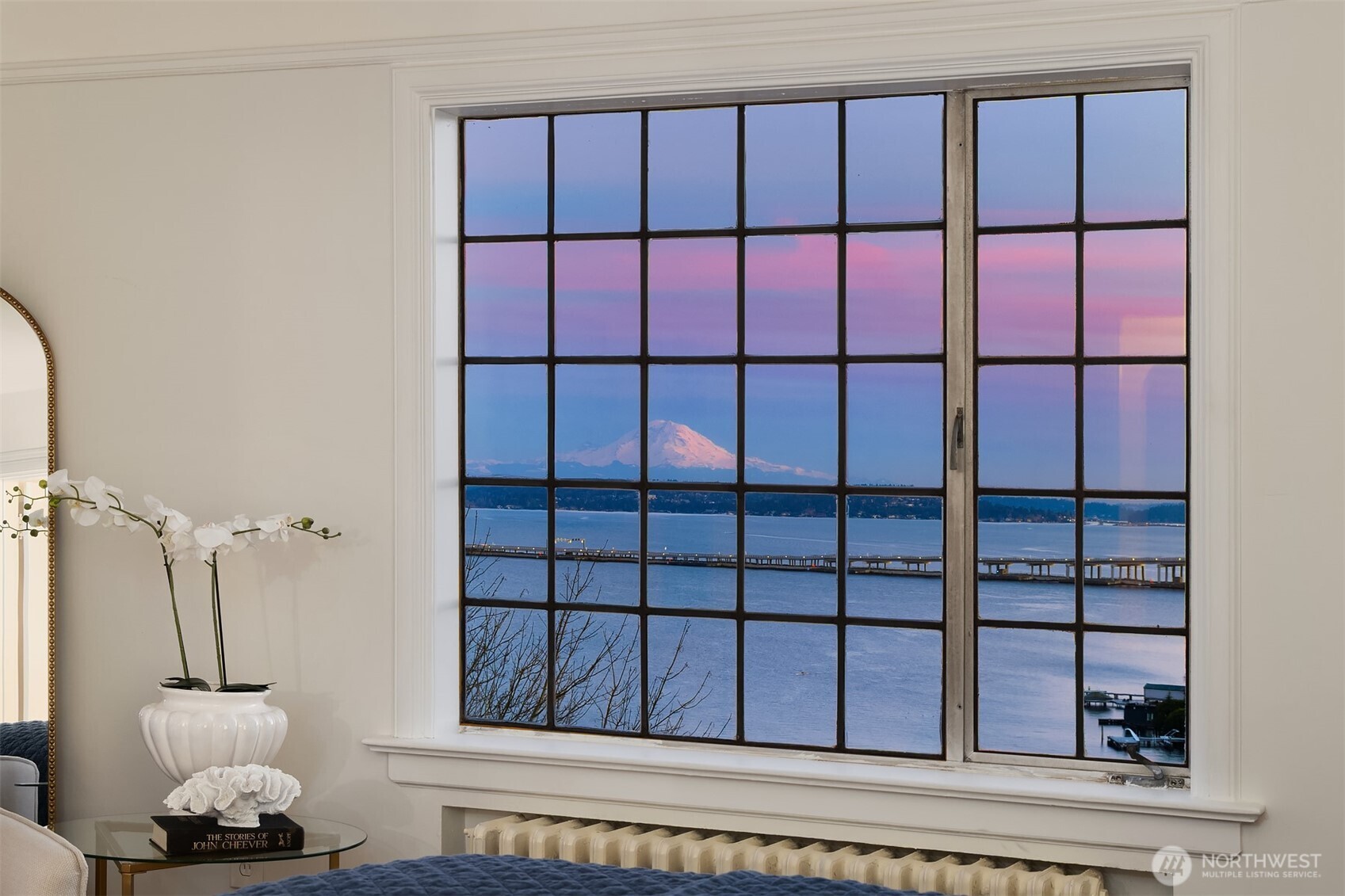 3419 E Laurelhurst Drive NE