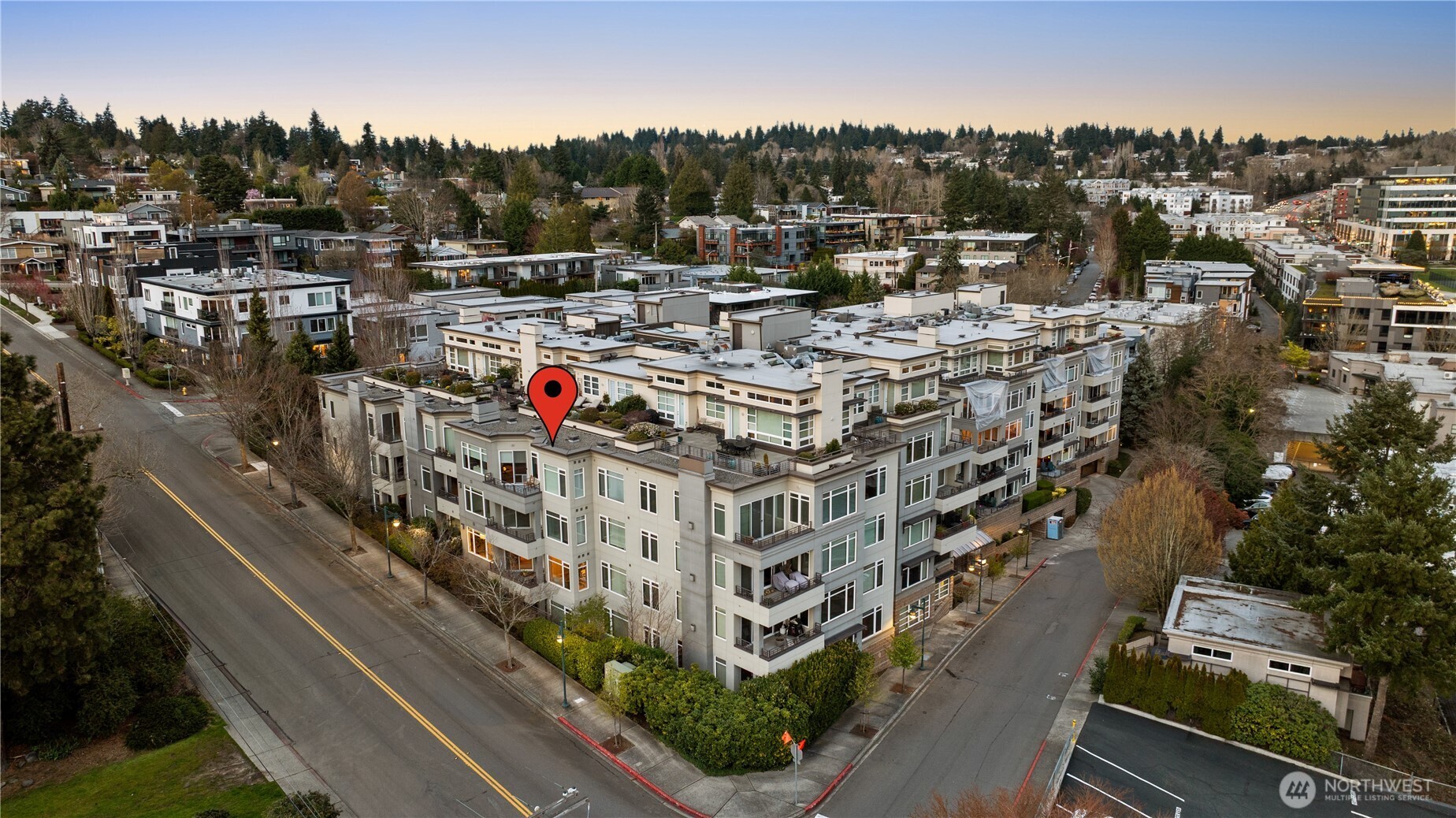 225 4th Avenue Unit: A304