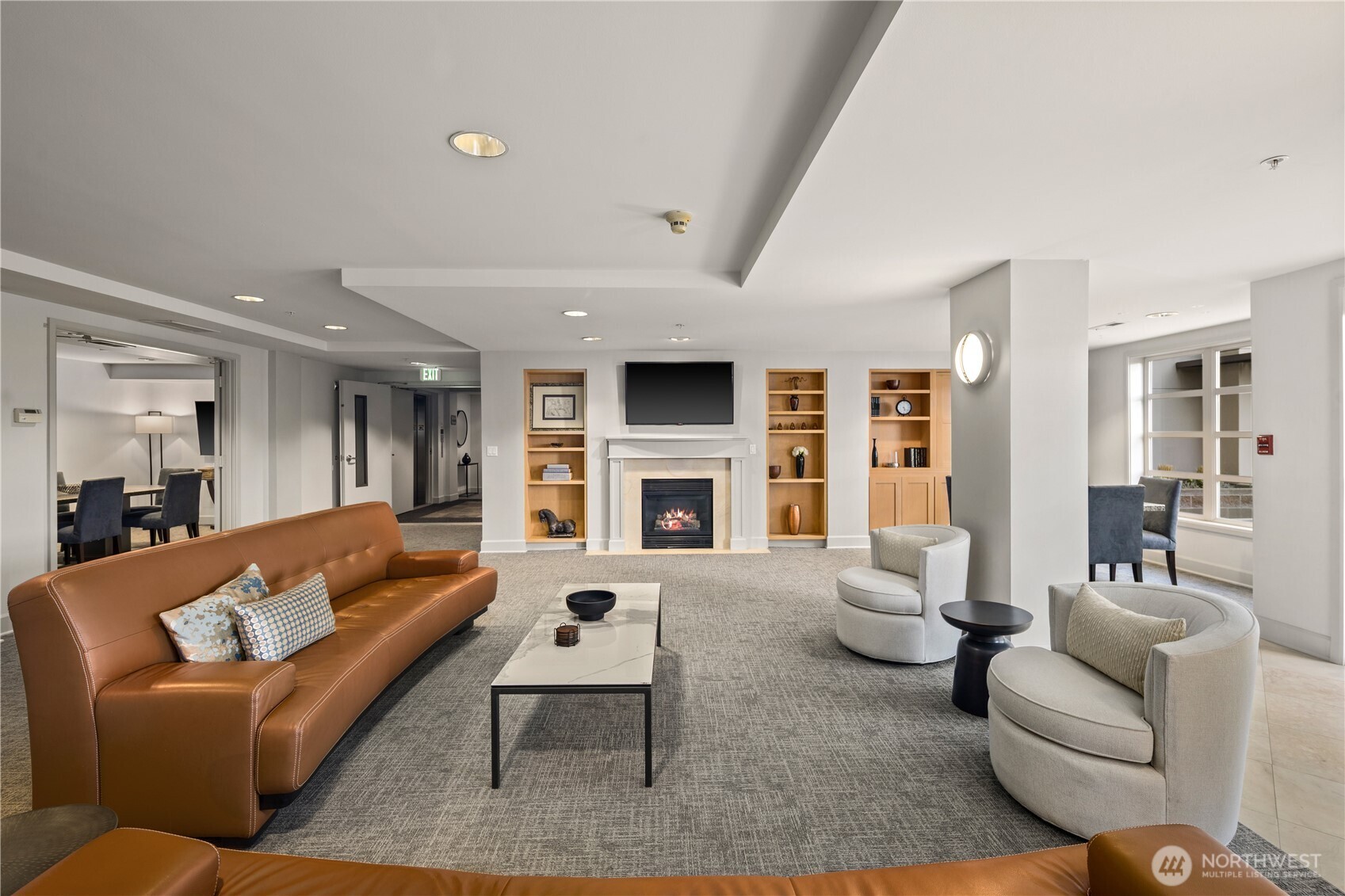 225 4th Avenue Unit: A304