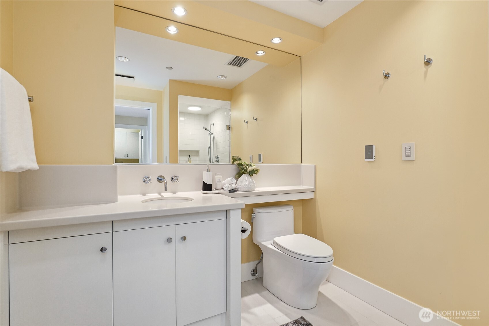 129 3rd Avenue Unit: 604
