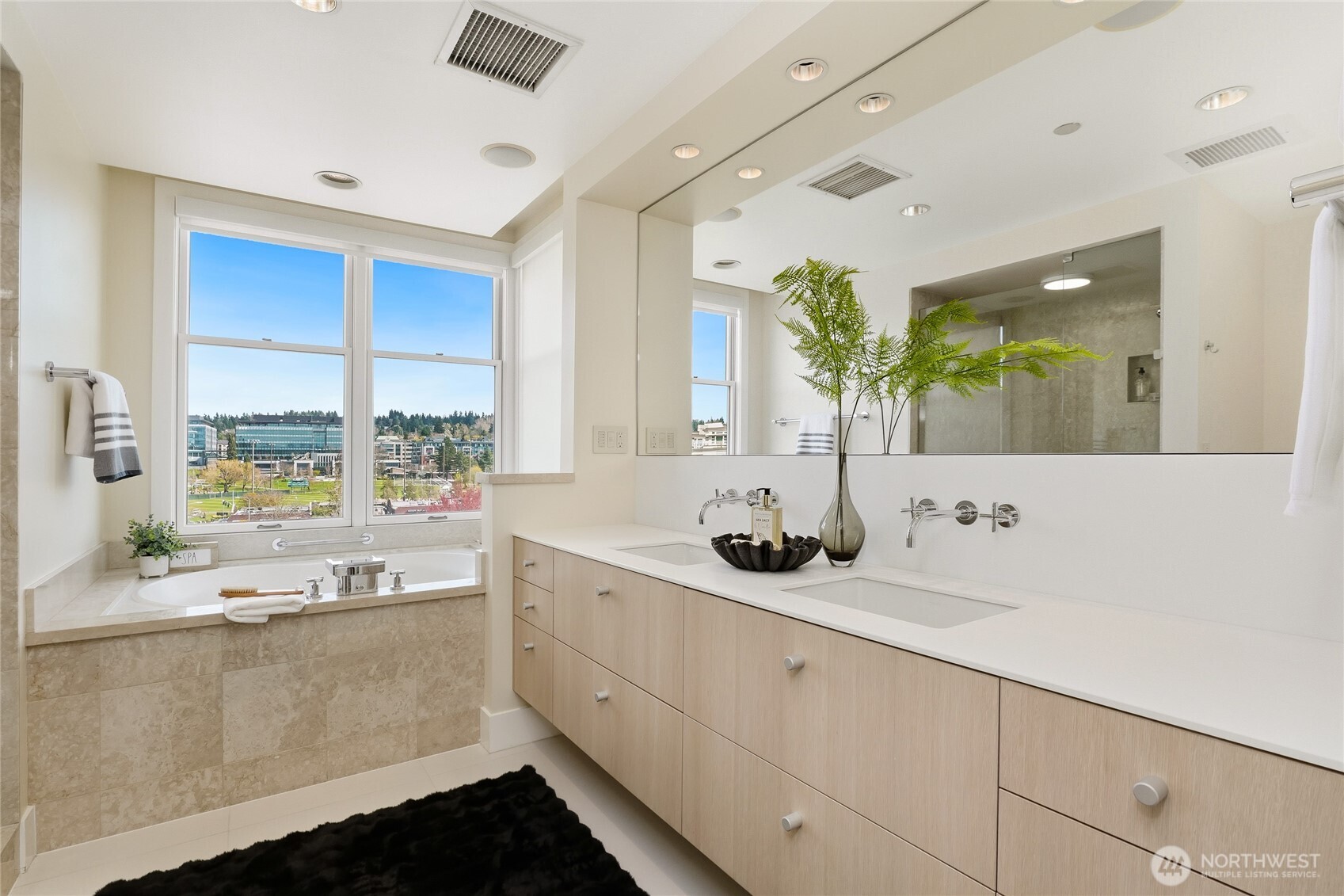 129 3rd Avenue Unit: 604
