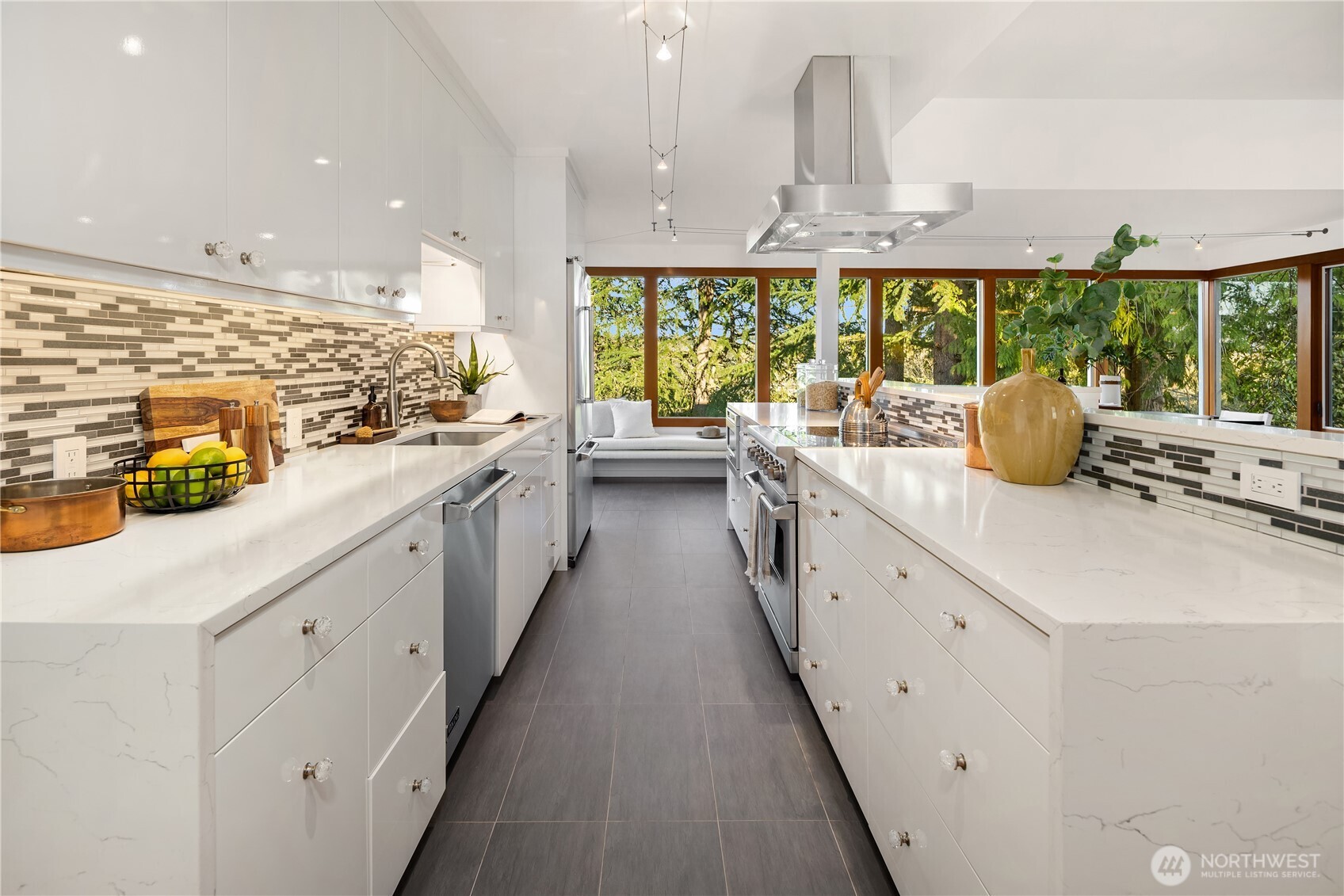 2070 127th Avenue SE