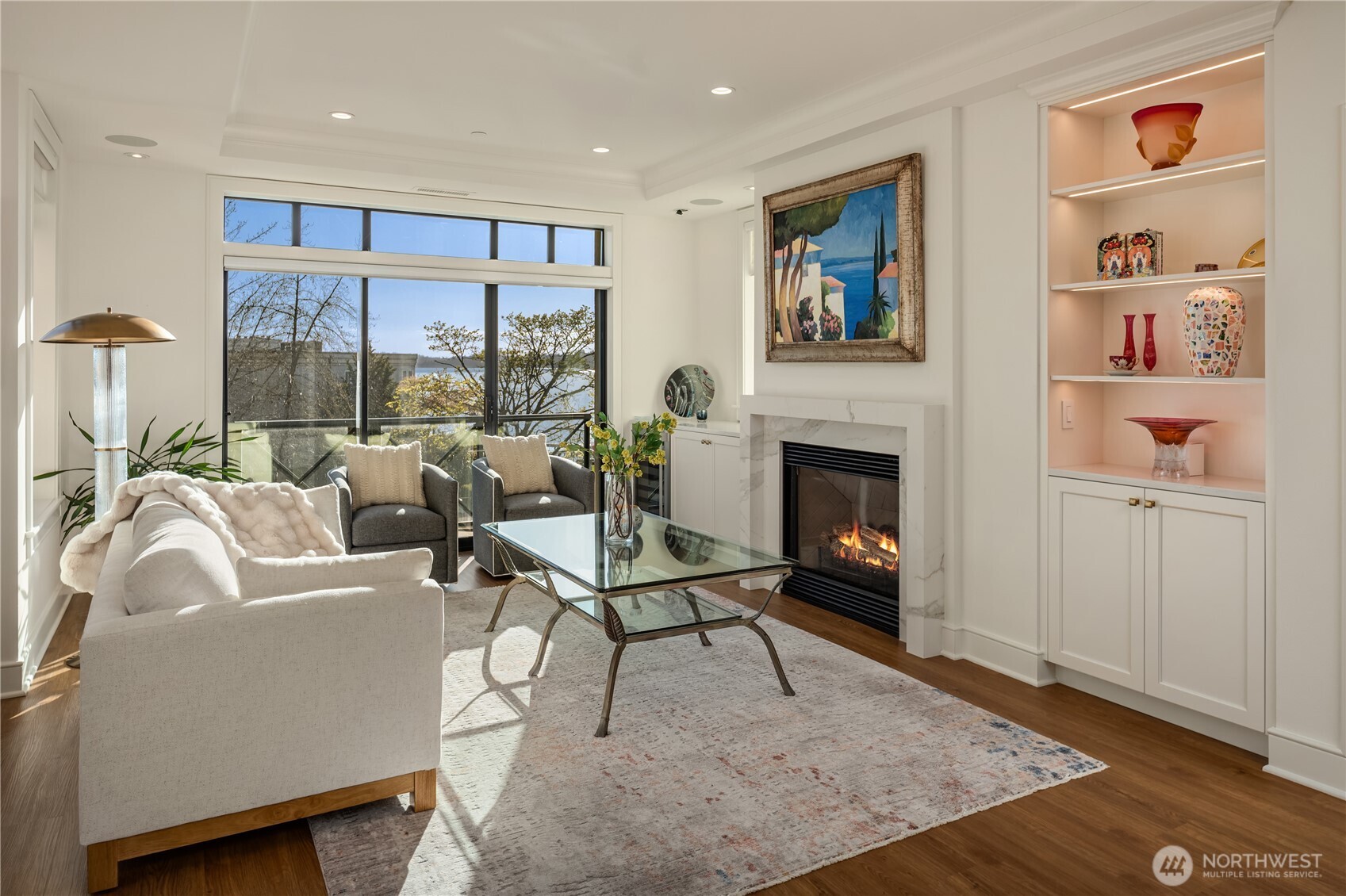 210 Market Street Unit: 303