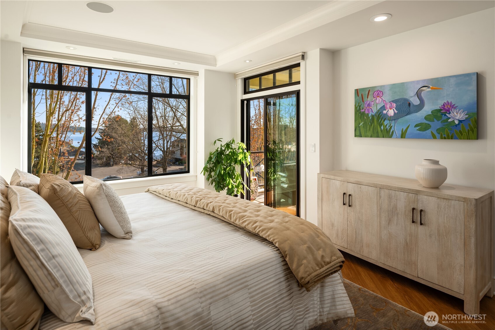 210 Market Street Unit: 303