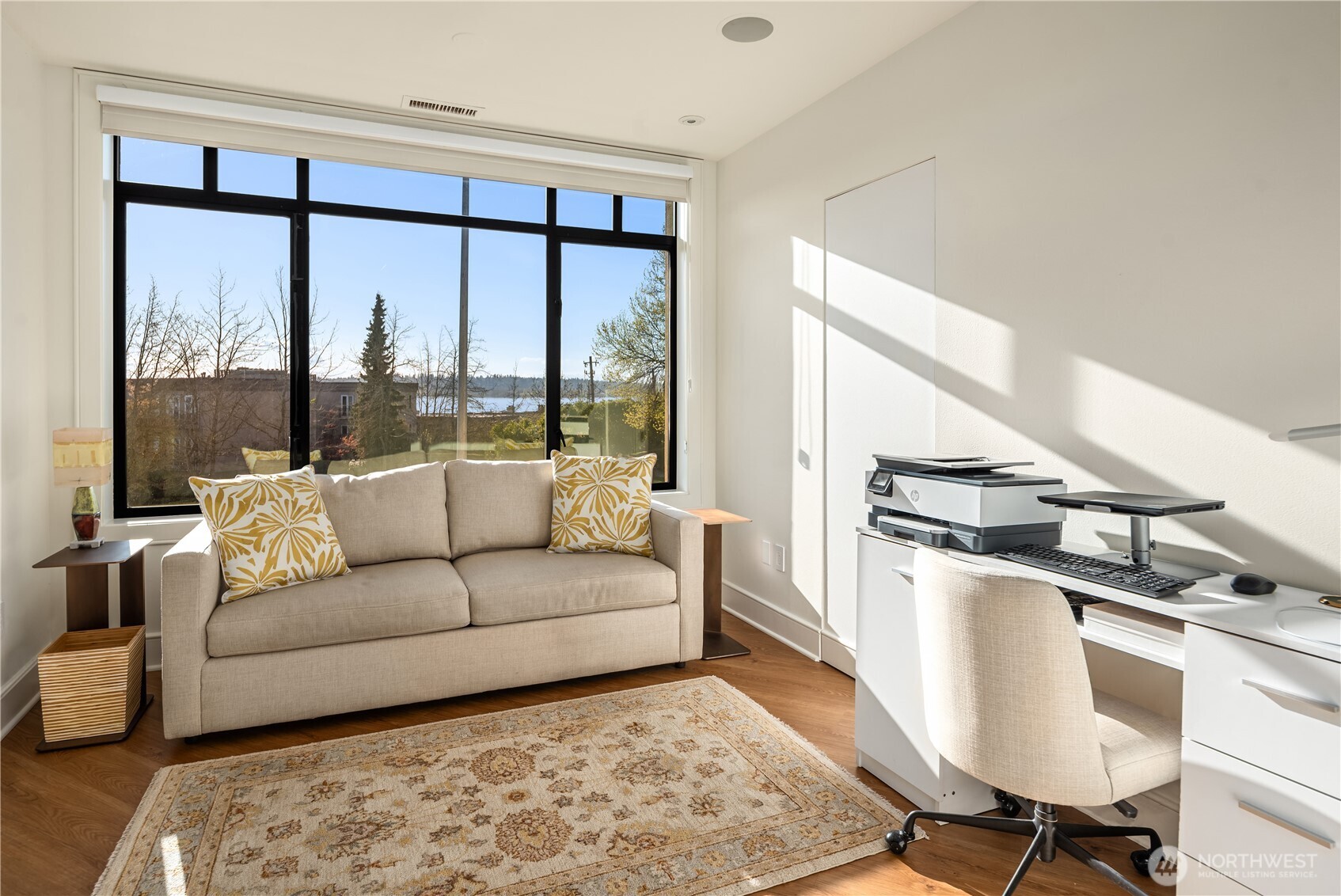 210 Market Street Unit: 303