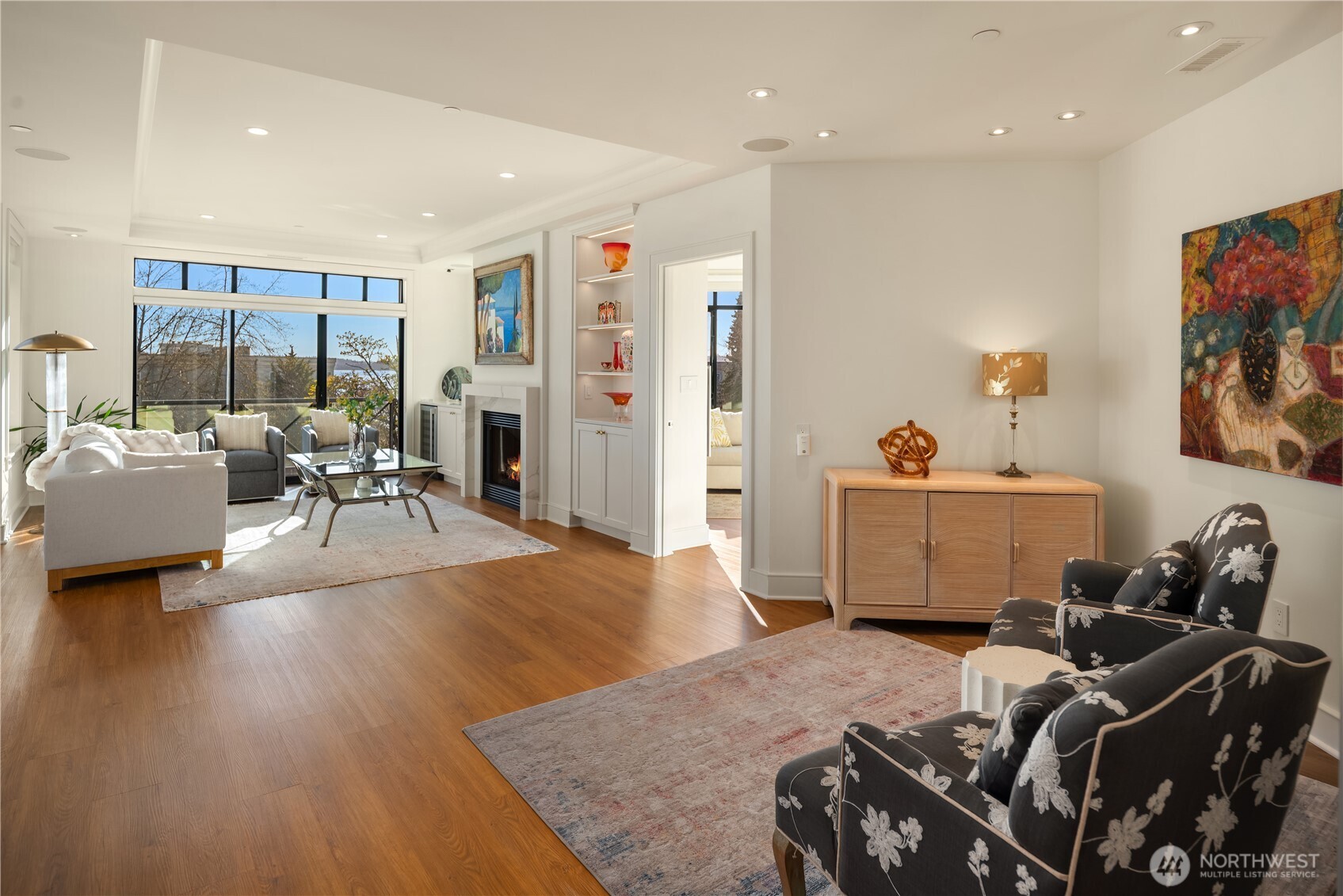 210 Market Street Unit: 303