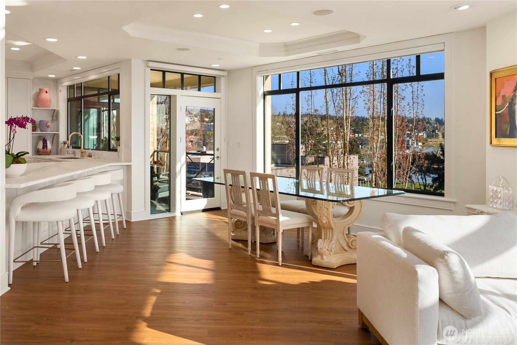 210 Market Street Unit: 303