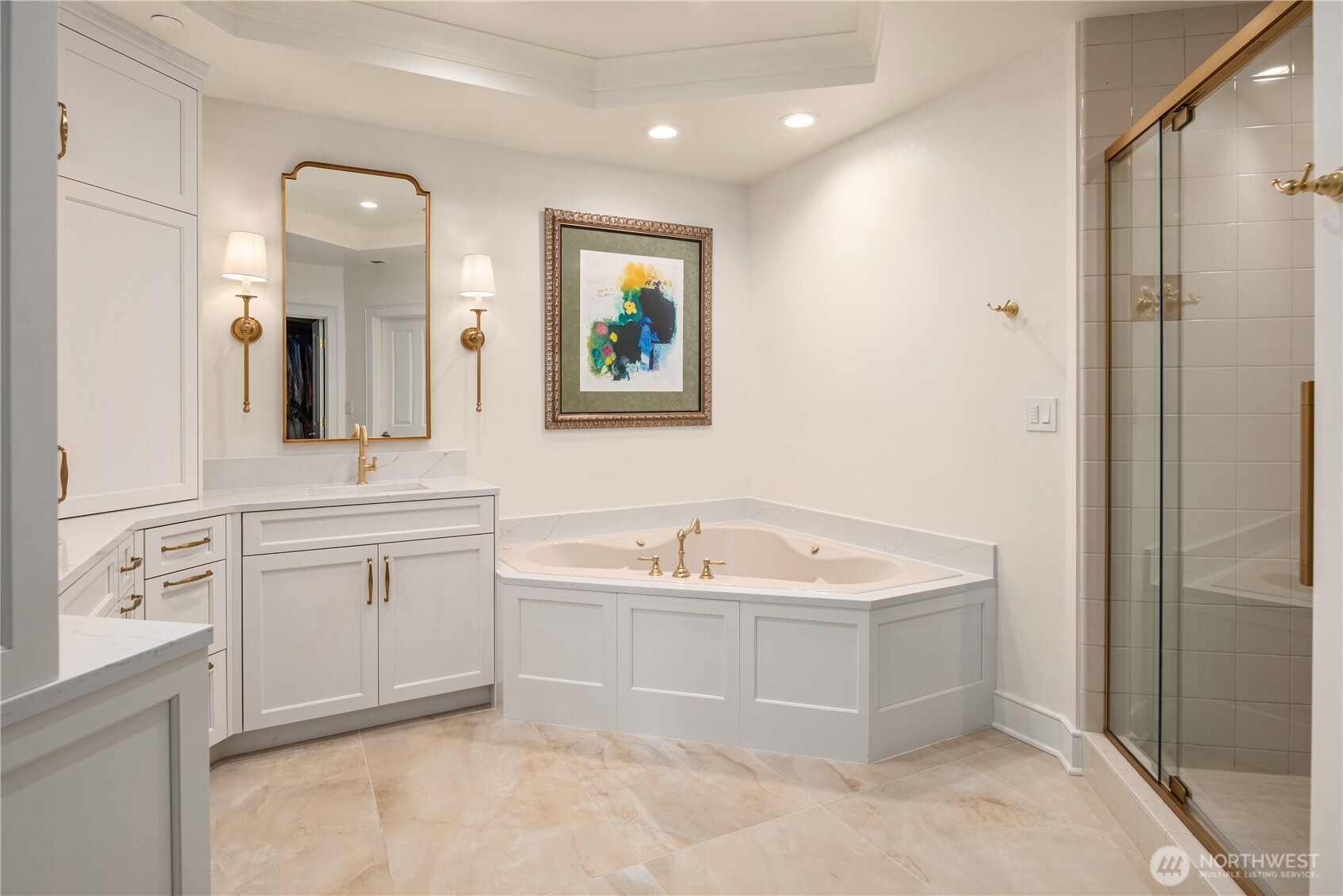 210 Market Street Unit: 303