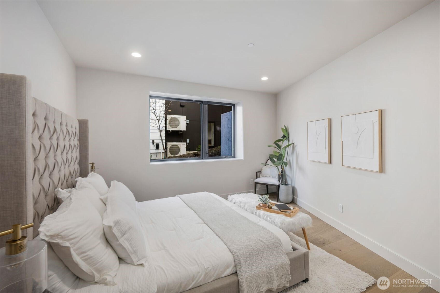 7128 NE 119th Place