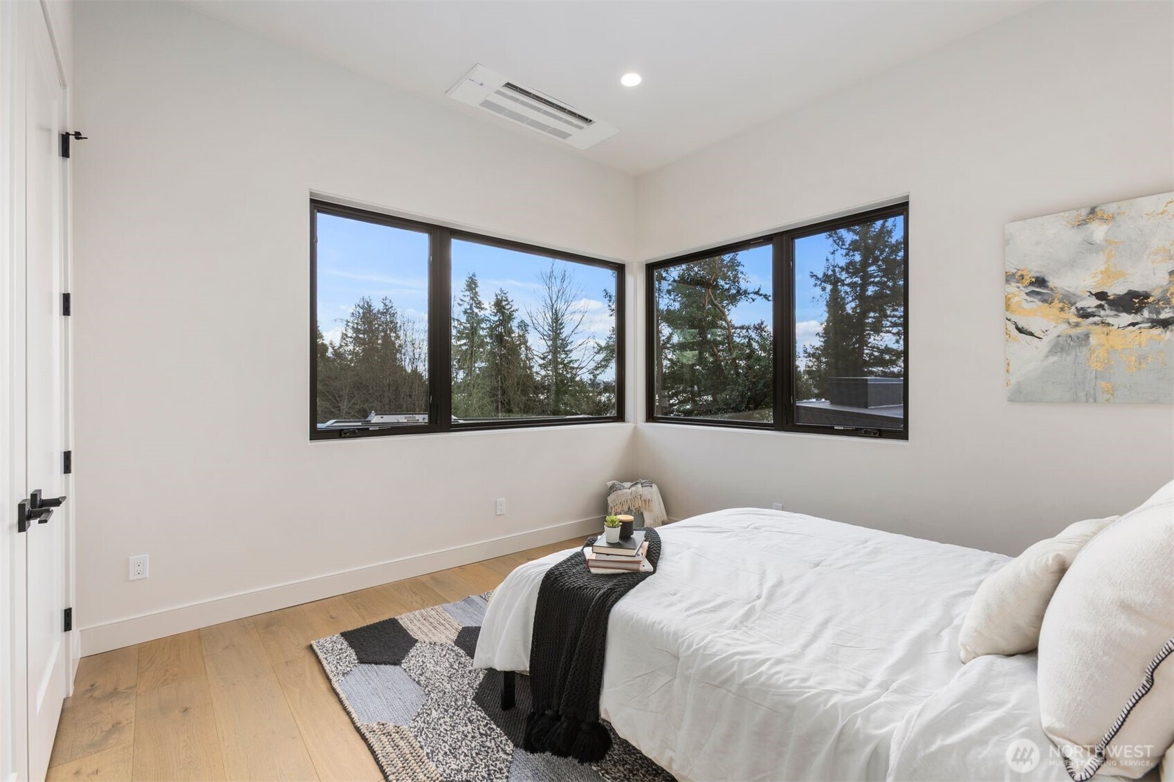 7128 NE 119th Place