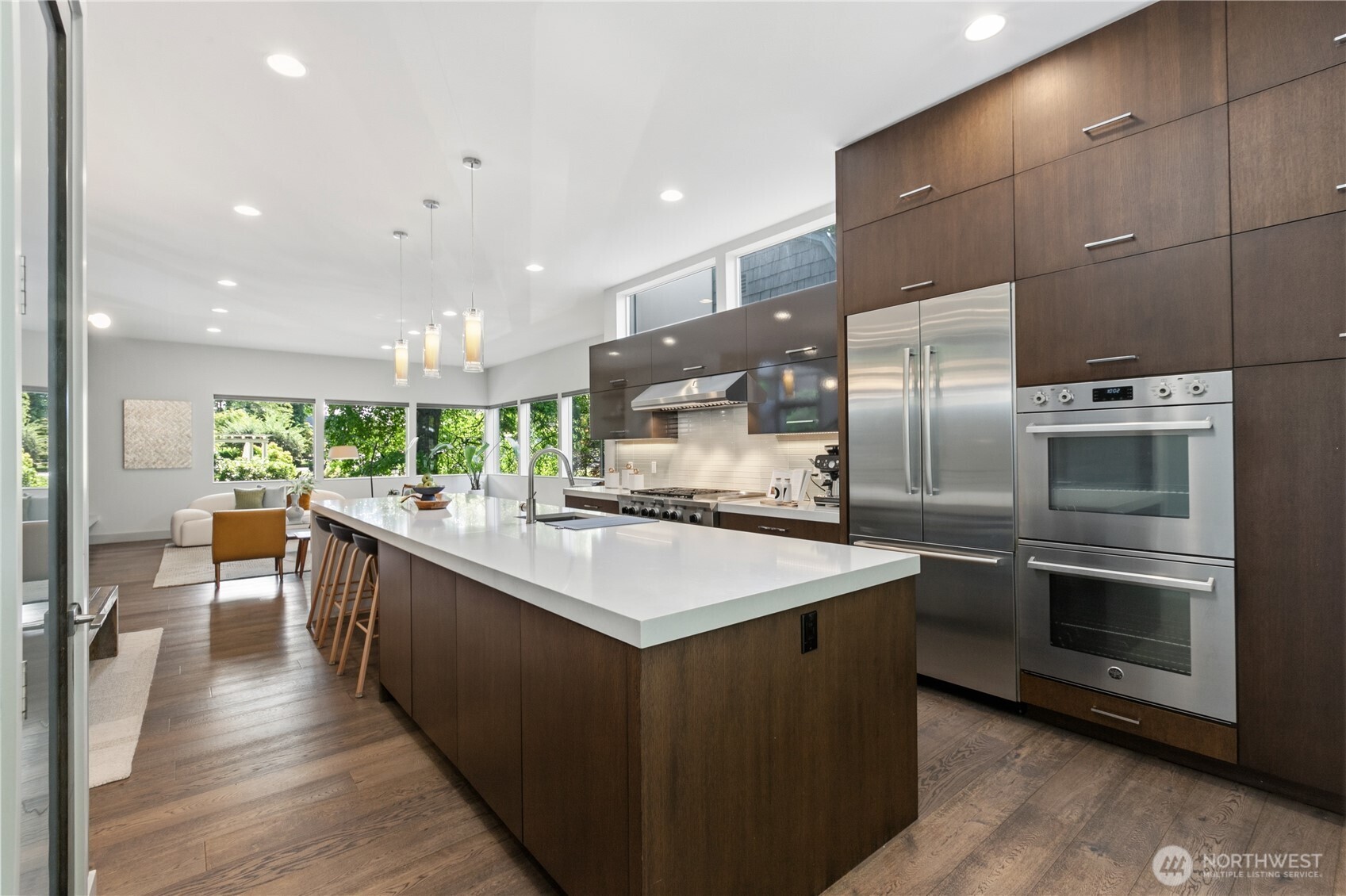 1313 4th Avenue W