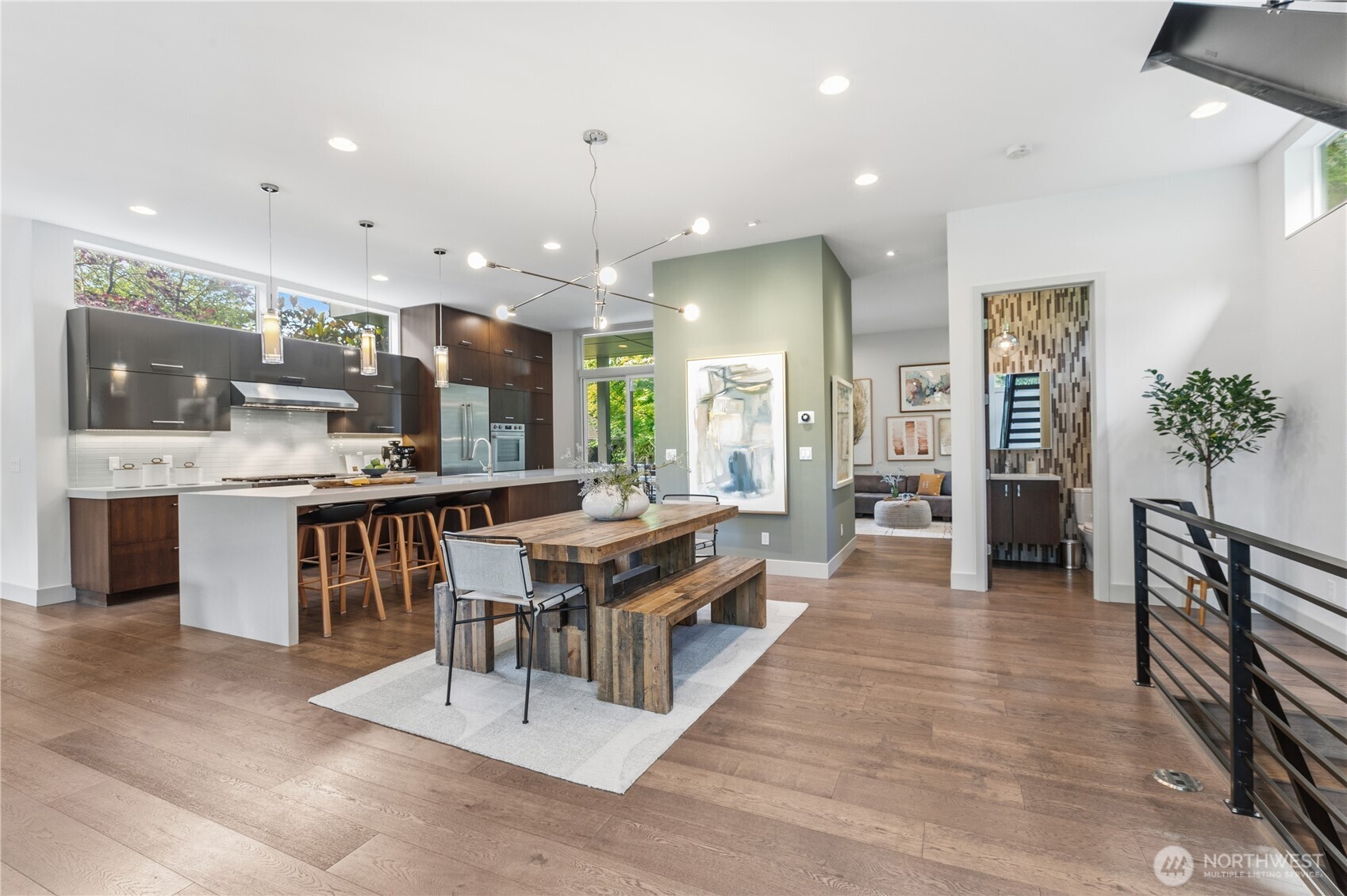 1313 4th Avenue W