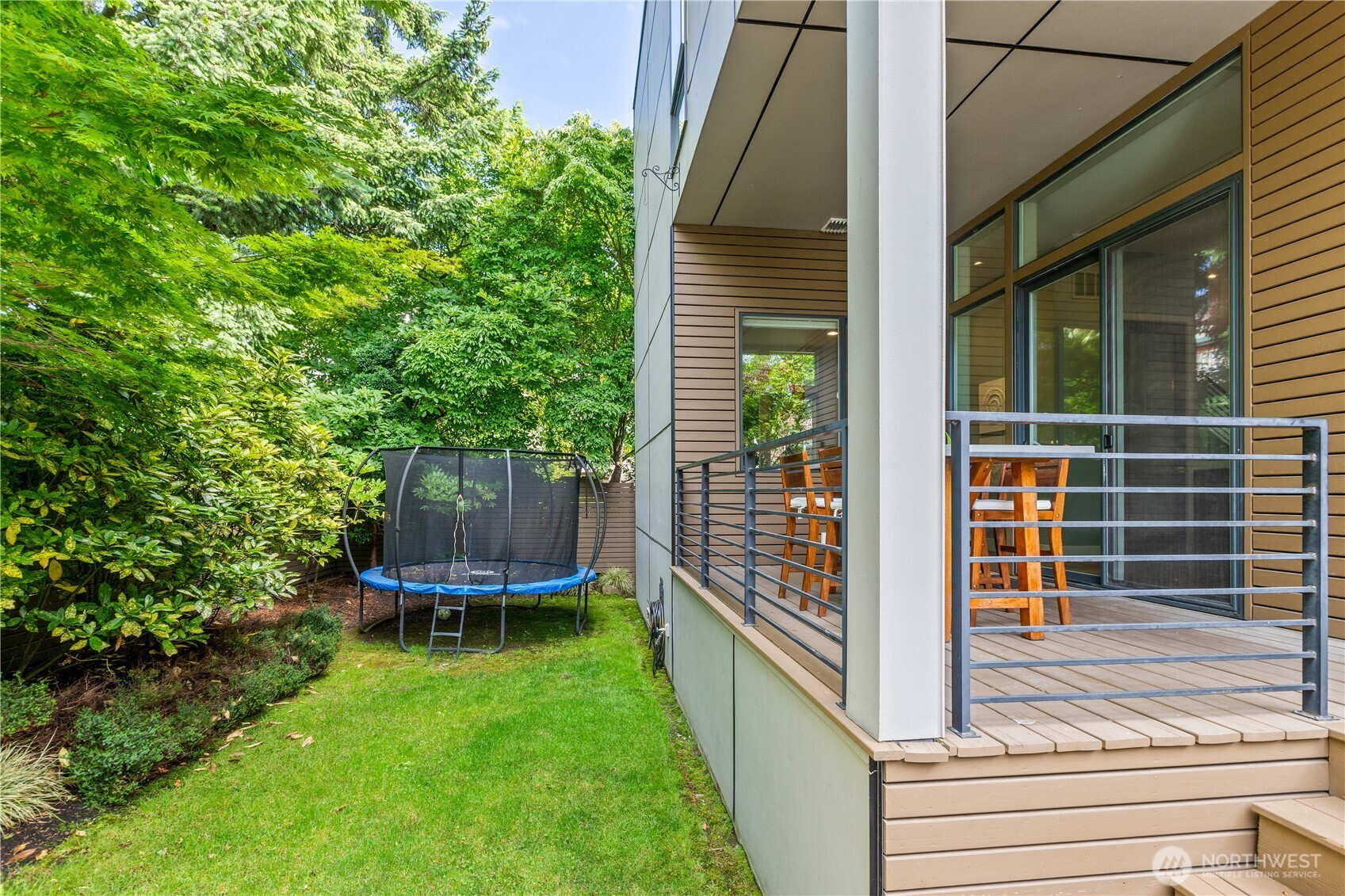 1313 4th Avenue W
