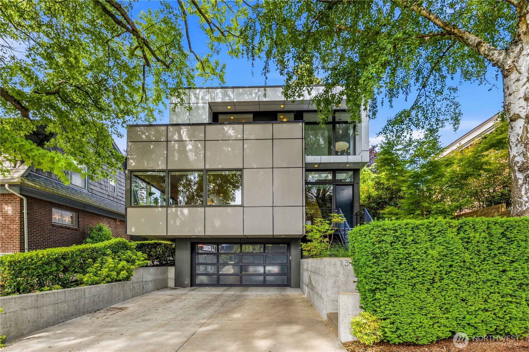 1313 4th Avenue W