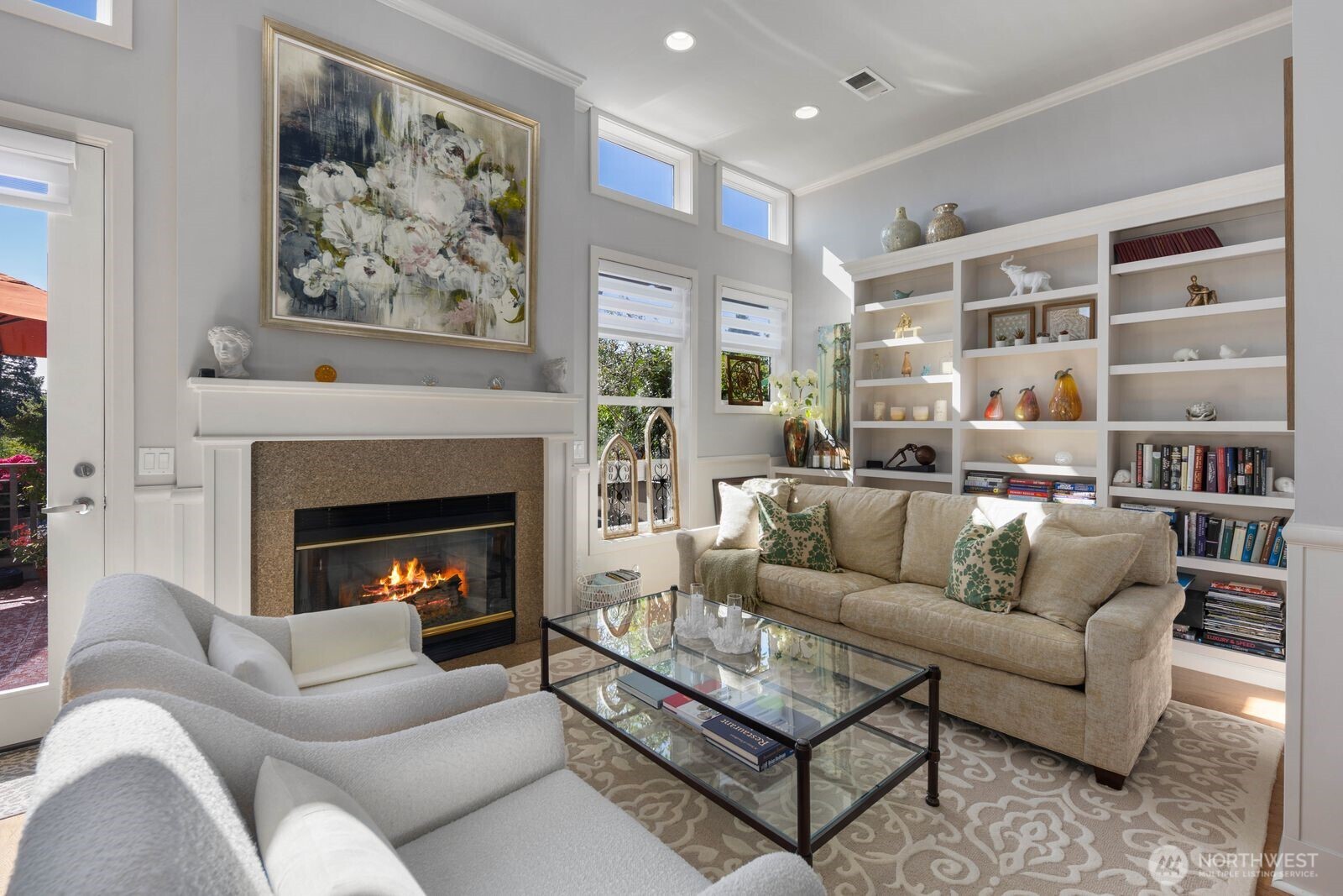 225 4th Avenue Unit: A602
