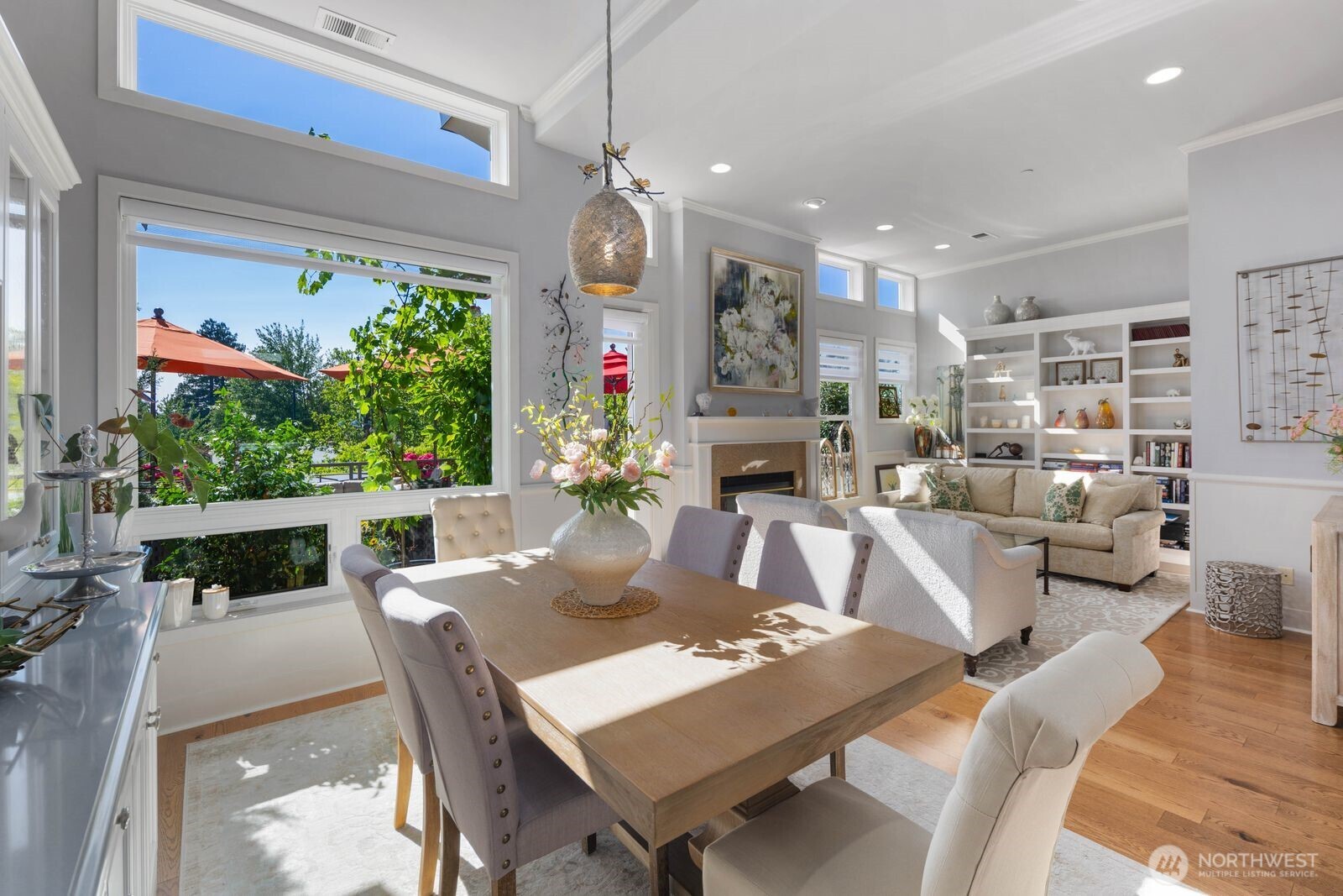 225 4th Avenue Unit: A602
