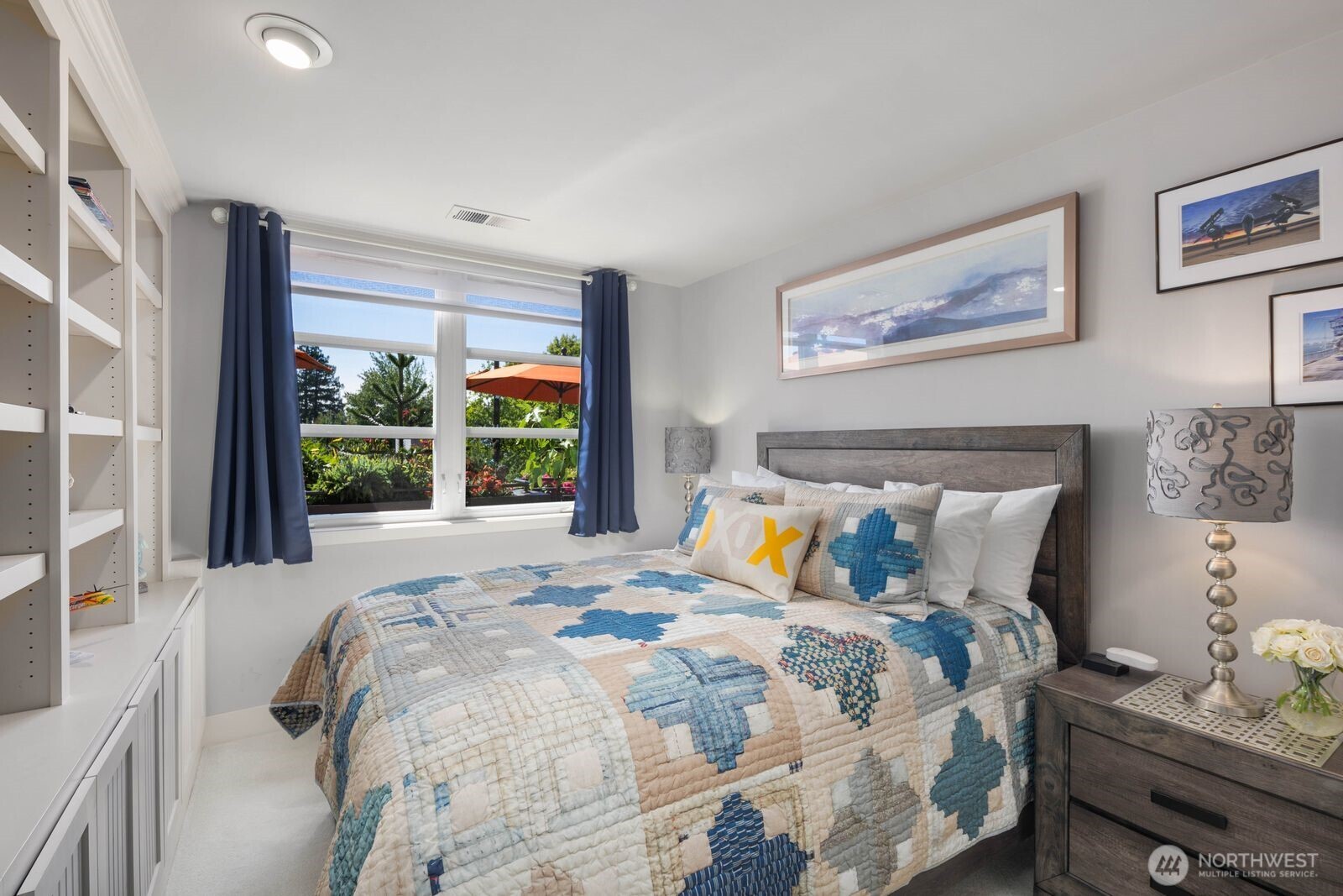 225 4th Avenue Unit: A602