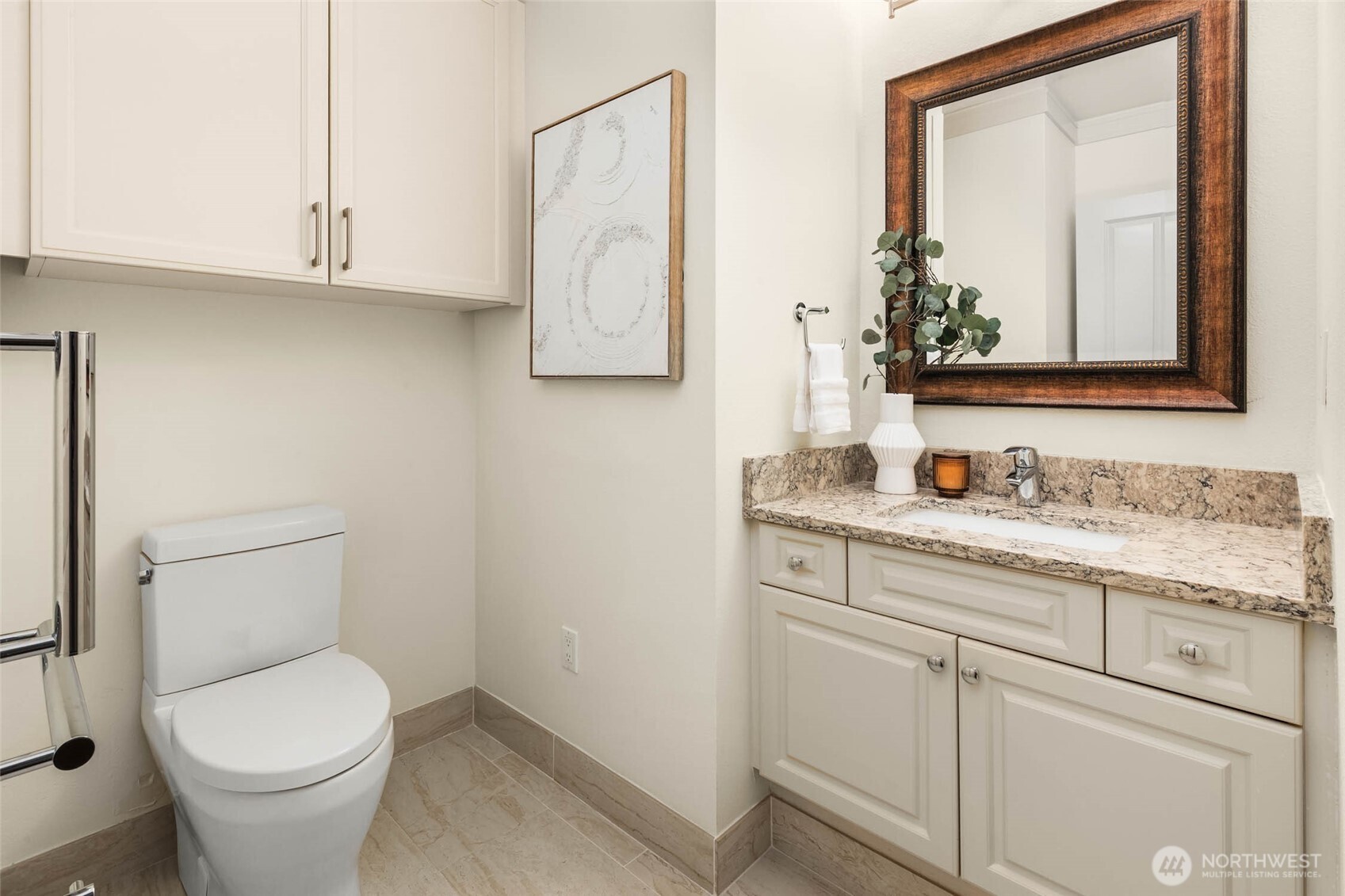 530 Lake Street S Unit: H202
