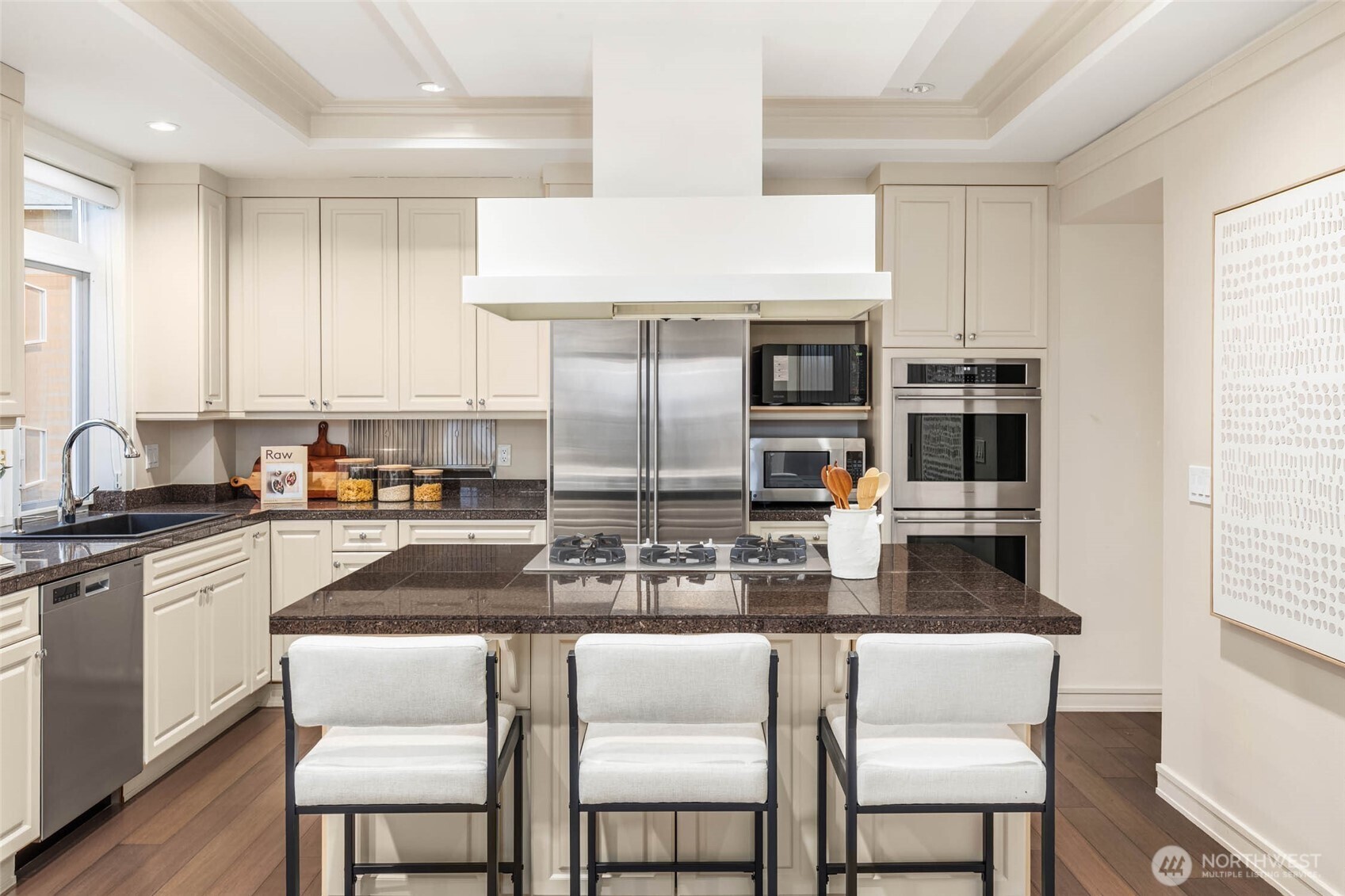 530 Lake Street S Unit: H202