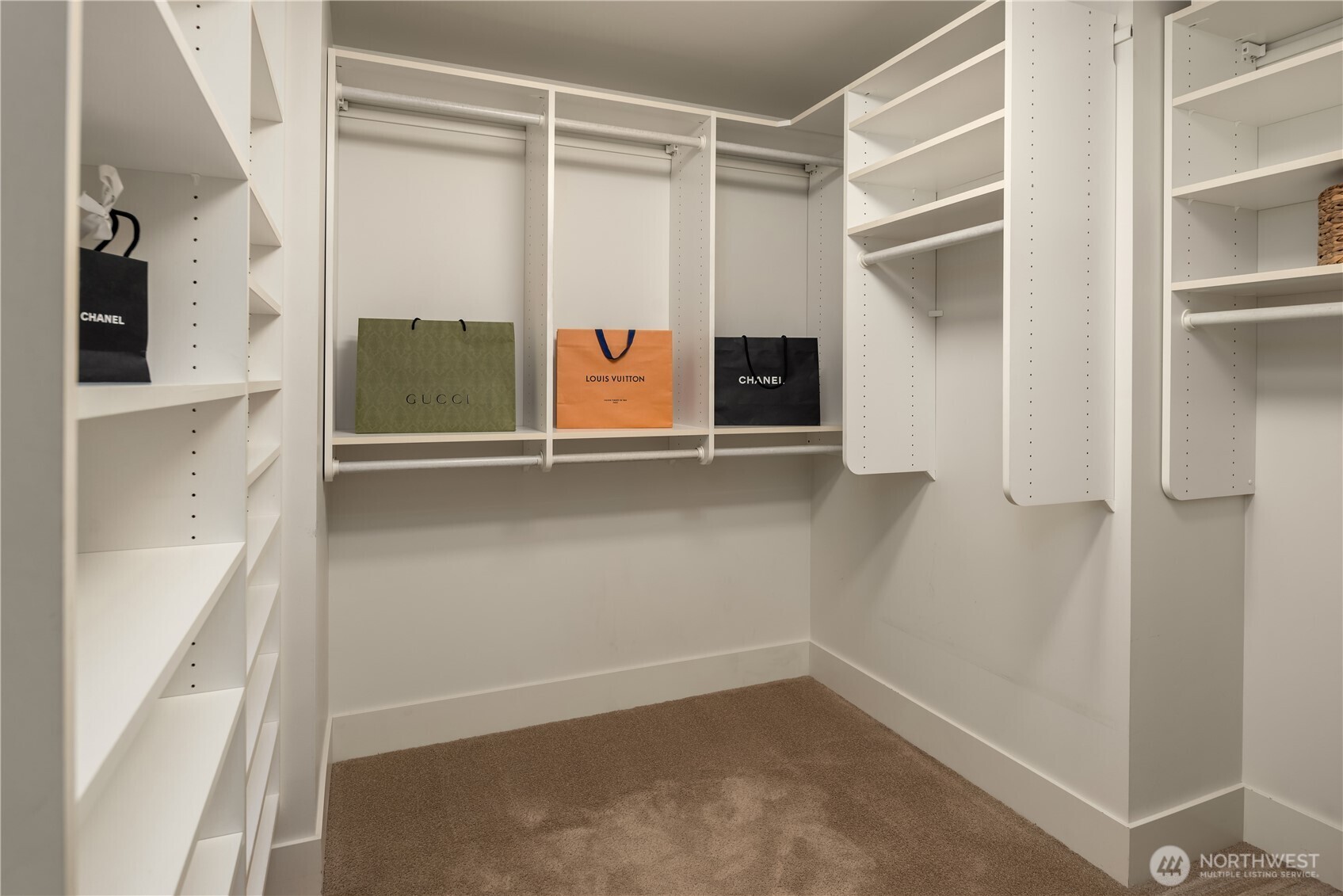 136 Central Way Unit: 304