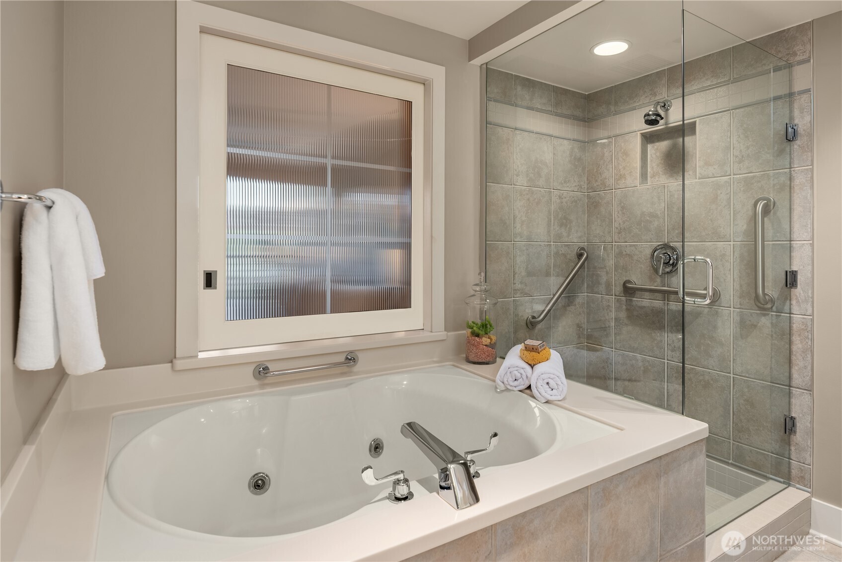 136 Central Way Unit: 304