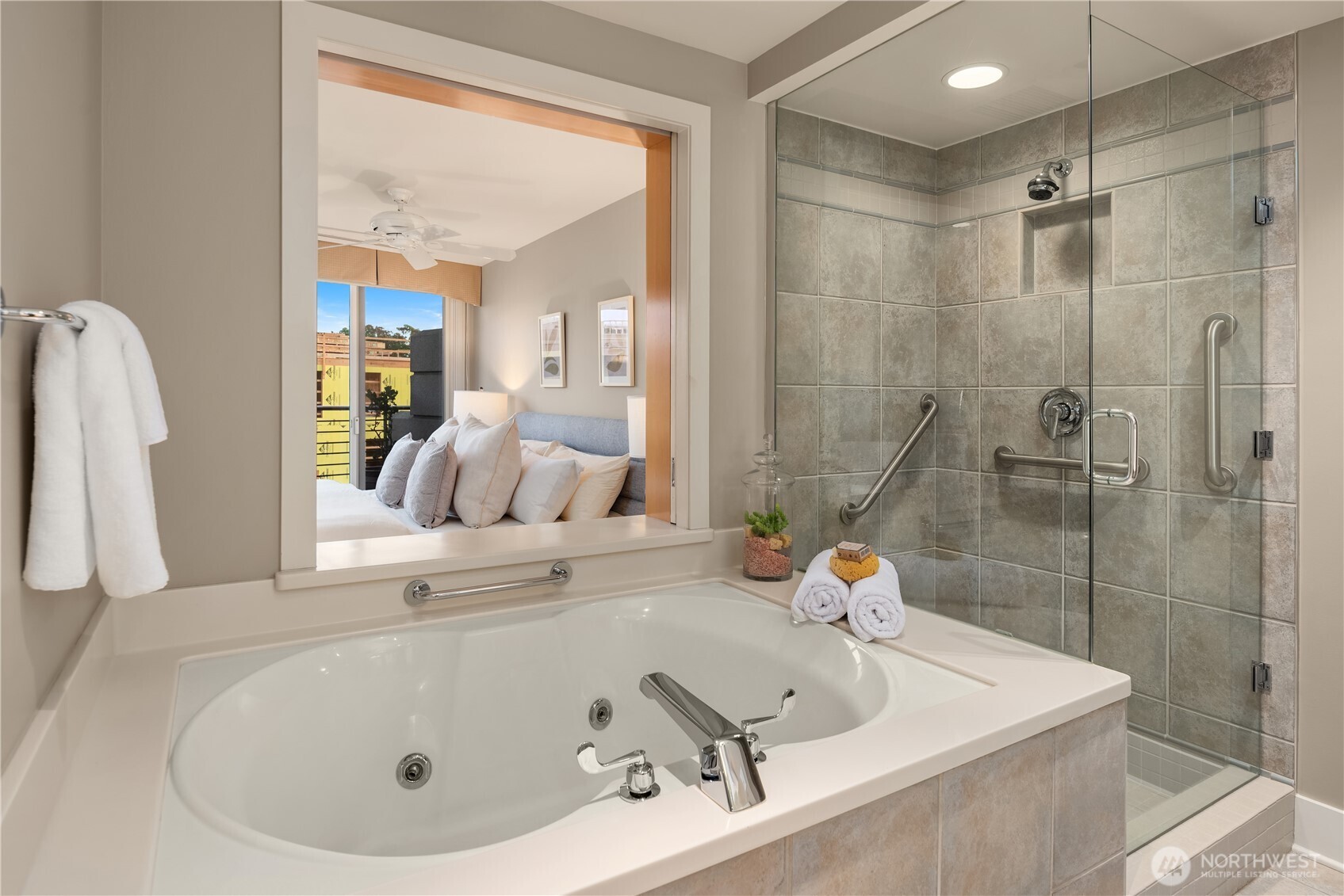 136 Central Way Unit: 304