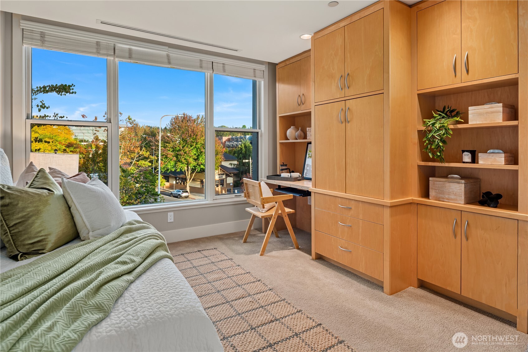 136 Central Way Unit: 304