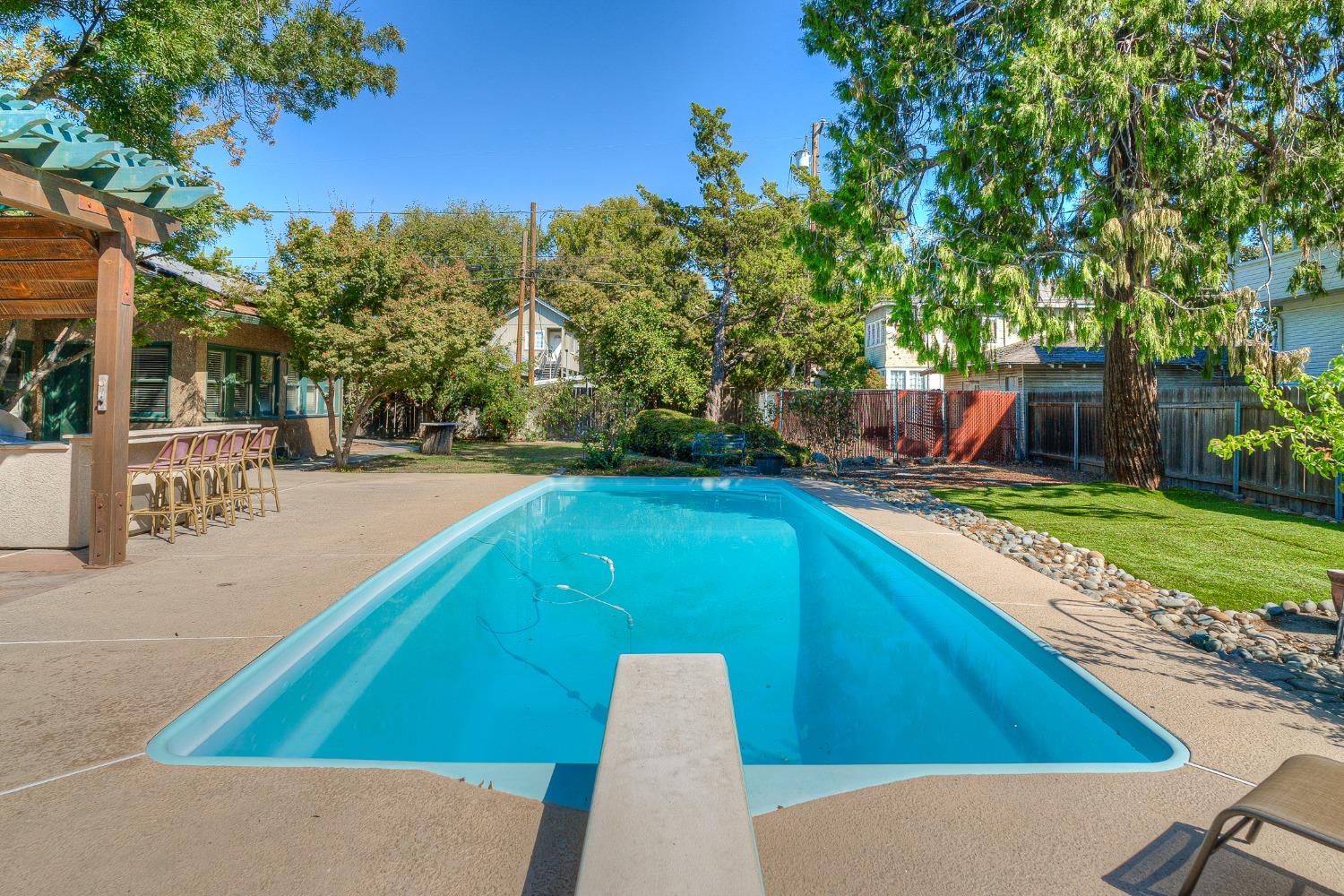1042 Clay Street