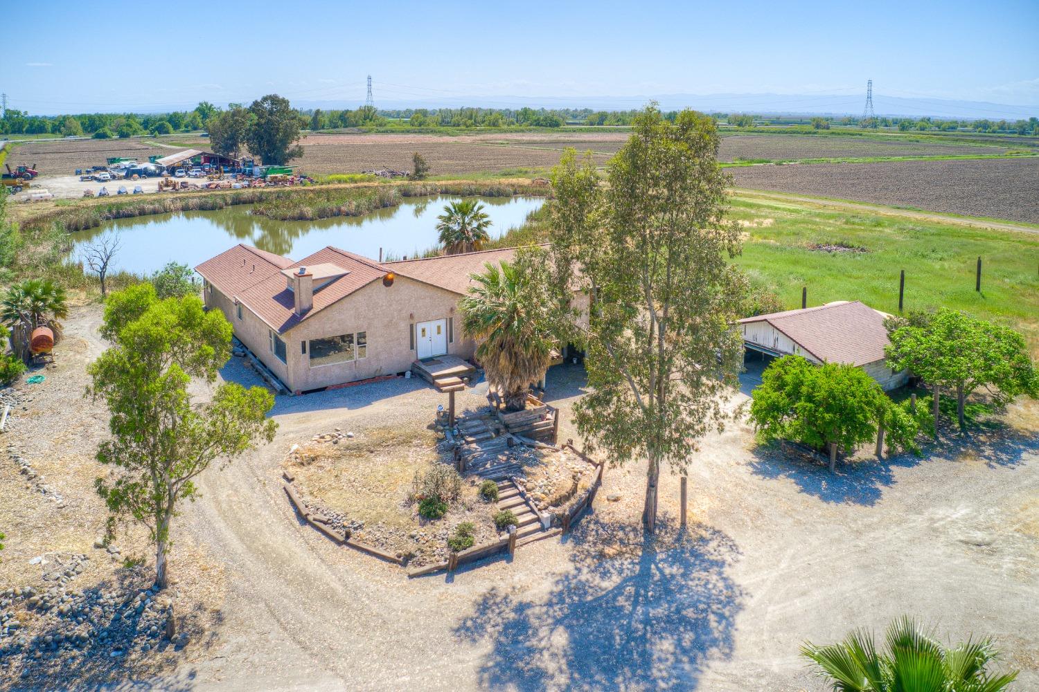 3145 Hunter Road