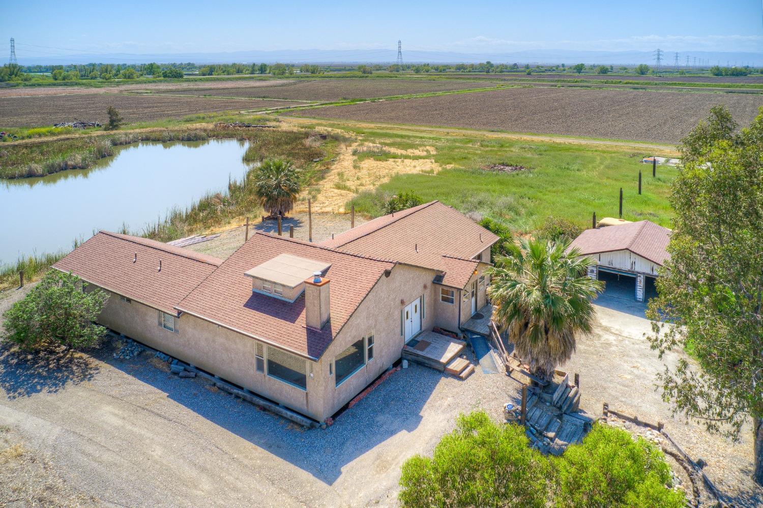3145 Hunter Road