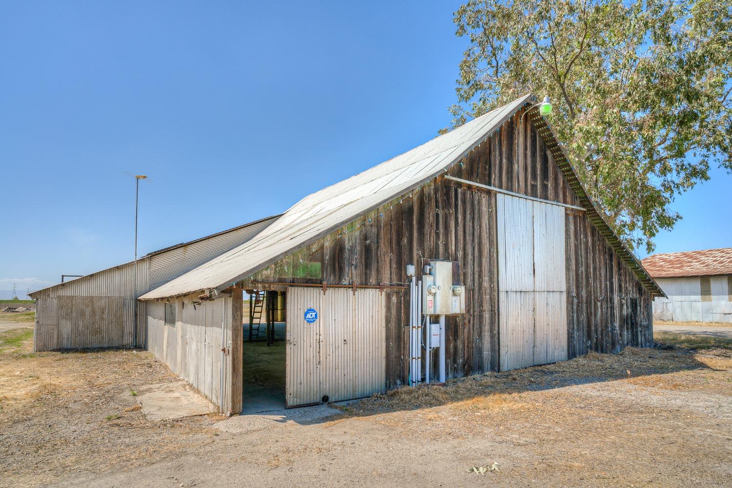 3145 Hunter Road