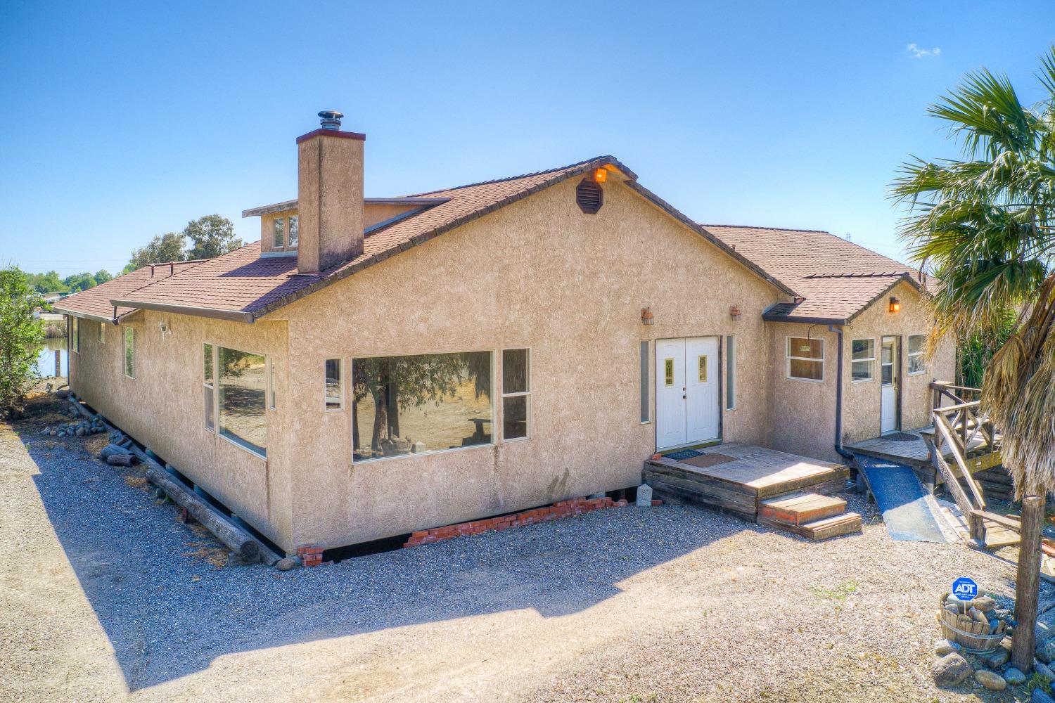 3145 Hunter Road