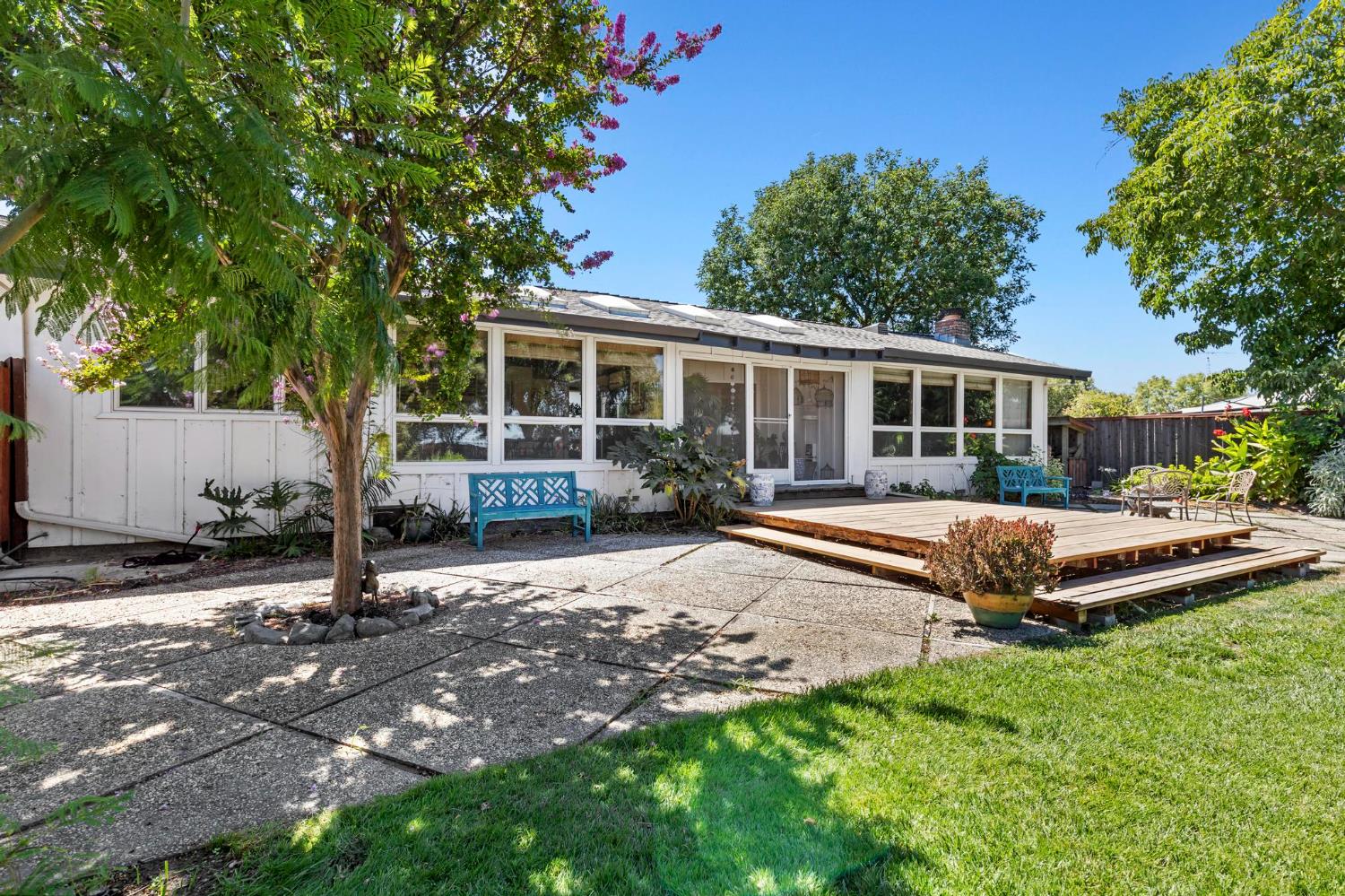 30 Walnut Tree Drive