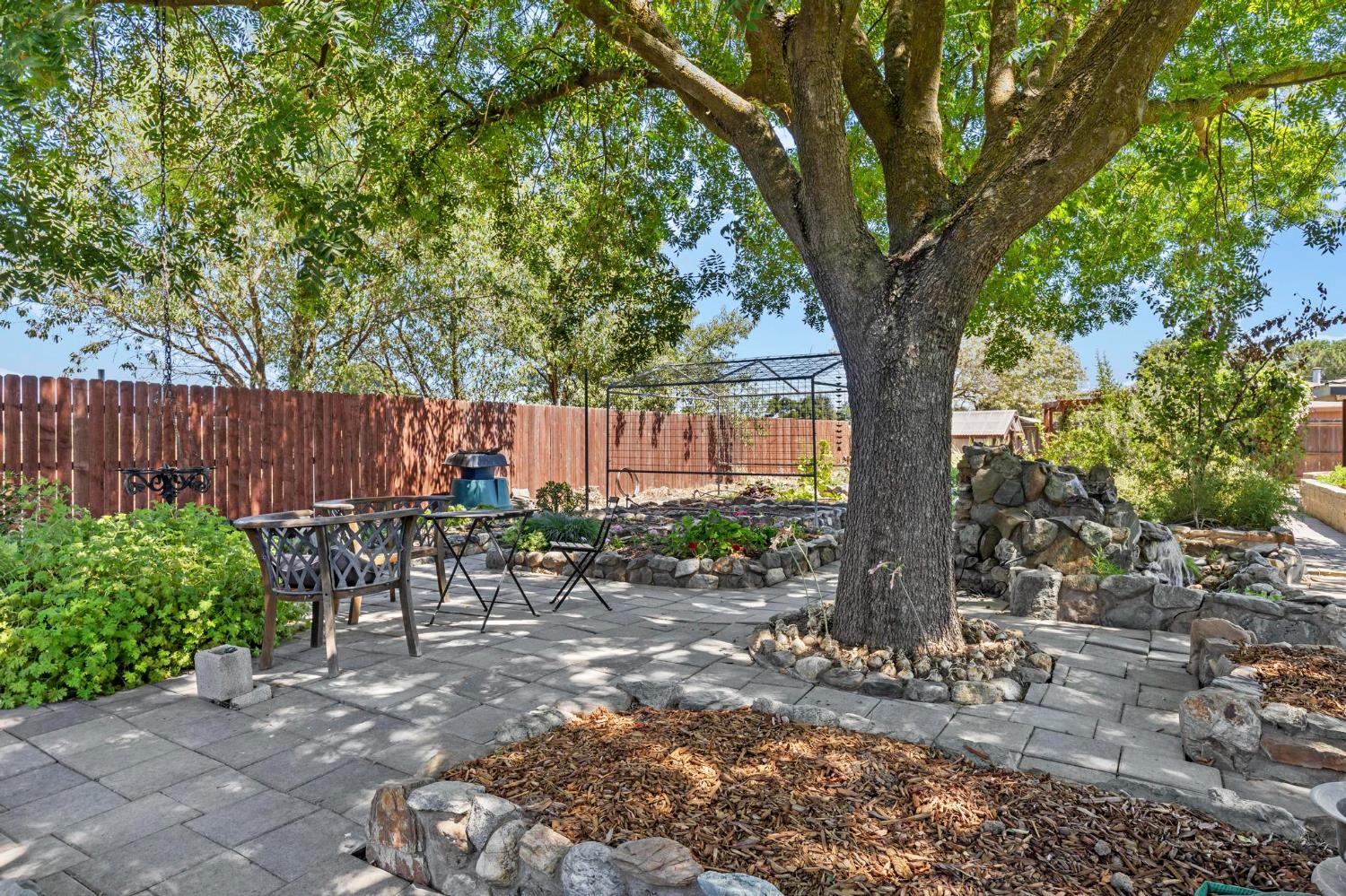 30 Walnut Tree Drive